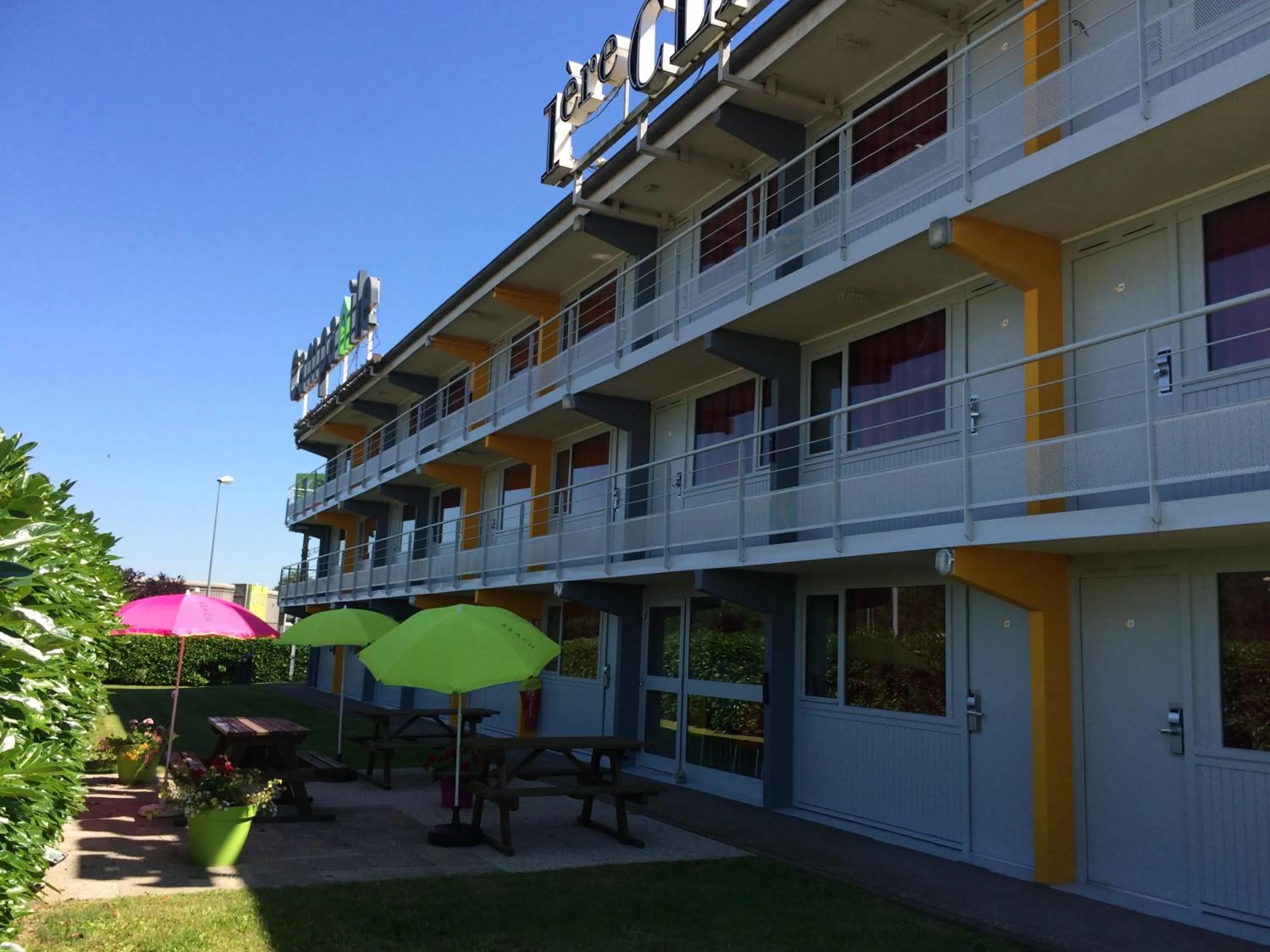 Garden in Première Classe Mâcon Sud