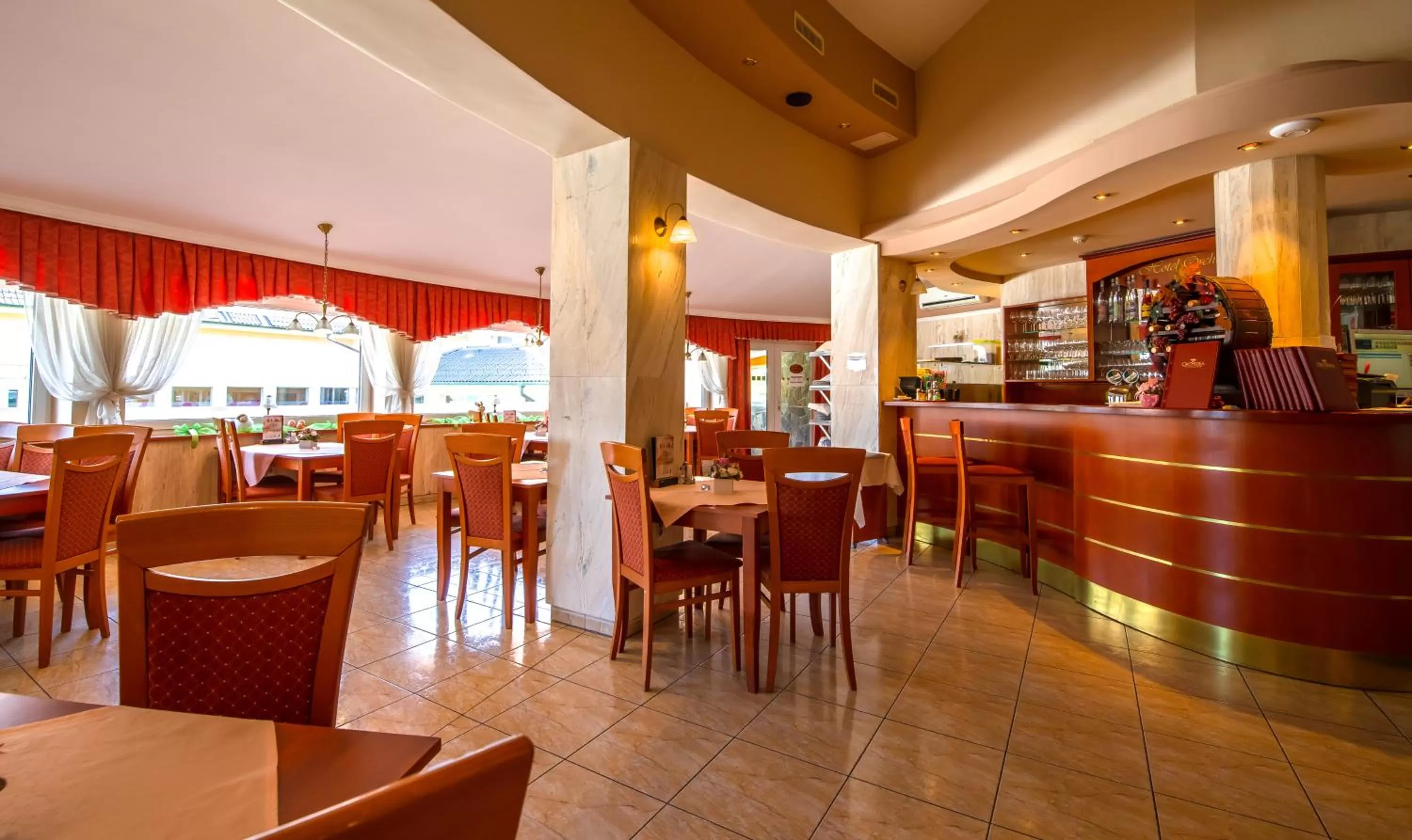 Restaurant/places to eat in Hotel Orchidea Spa & Wellness