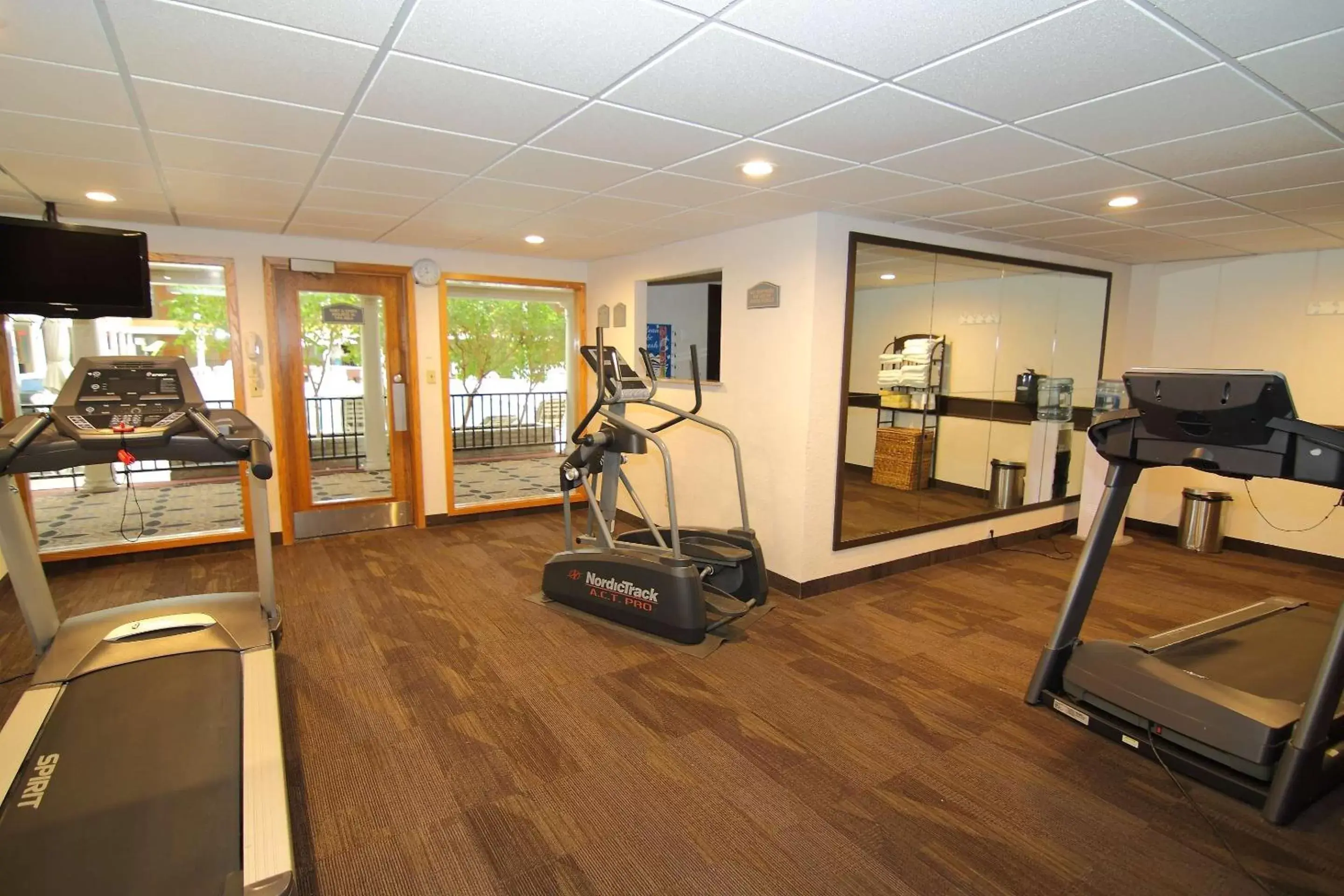 Fitness centre/facilities, Fitness Center/Facilities in Best Western Green Bay Inn and Conference Center