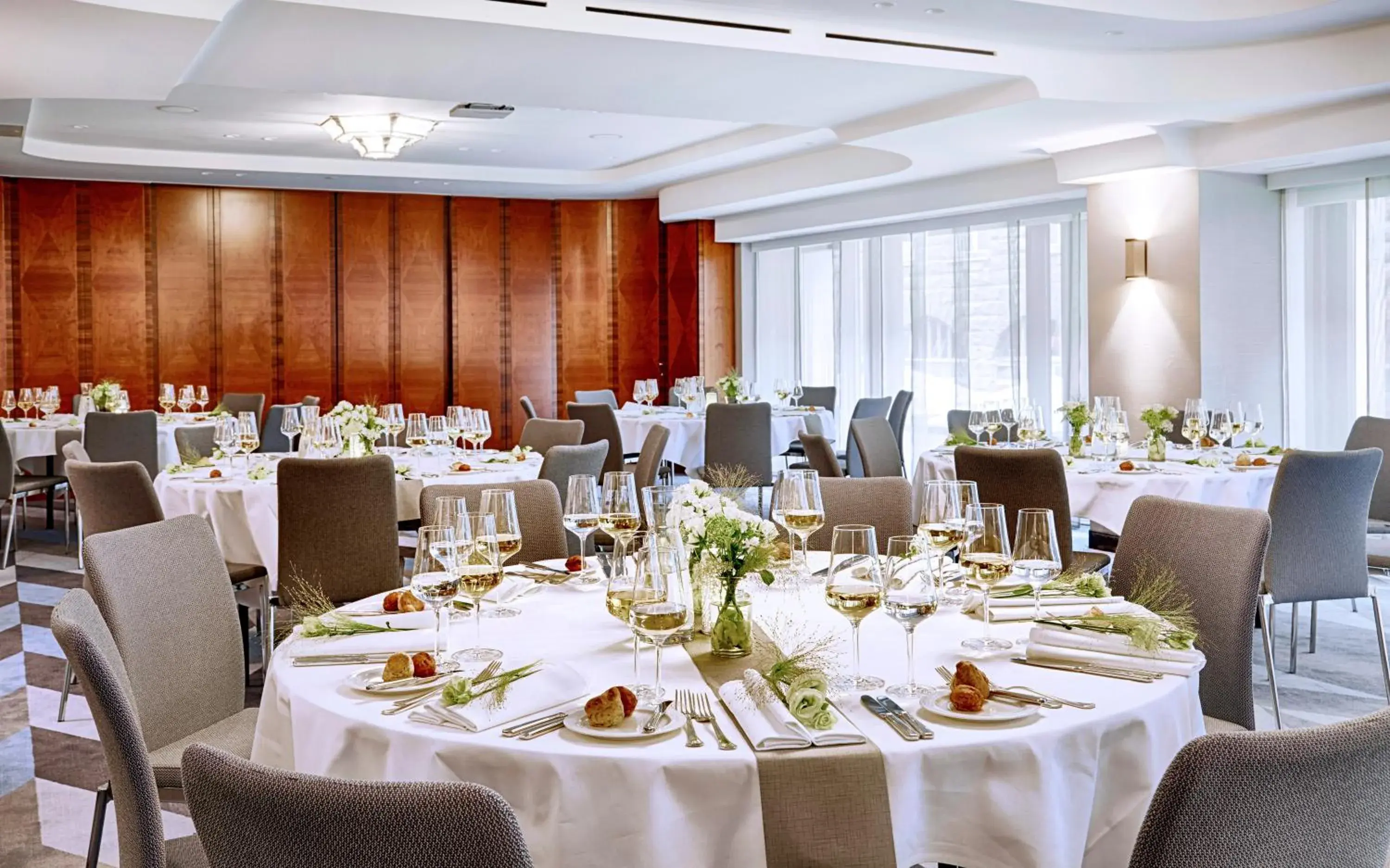 Banquet/Function facilities, Restaurant/Places to Eat in Seaside Park Hotel Leipzig