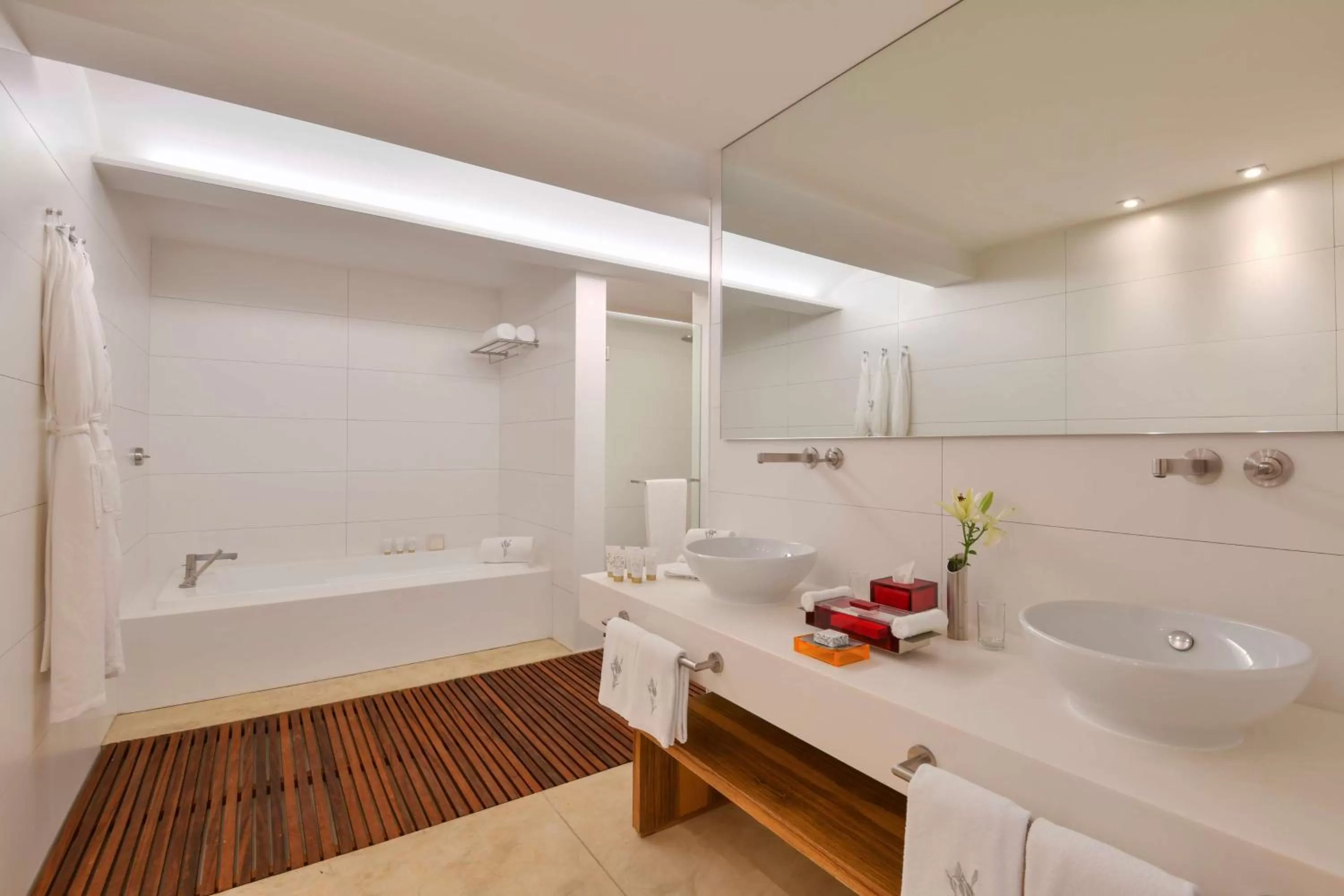 Bathroom in Kempinski Hotel Aqaba