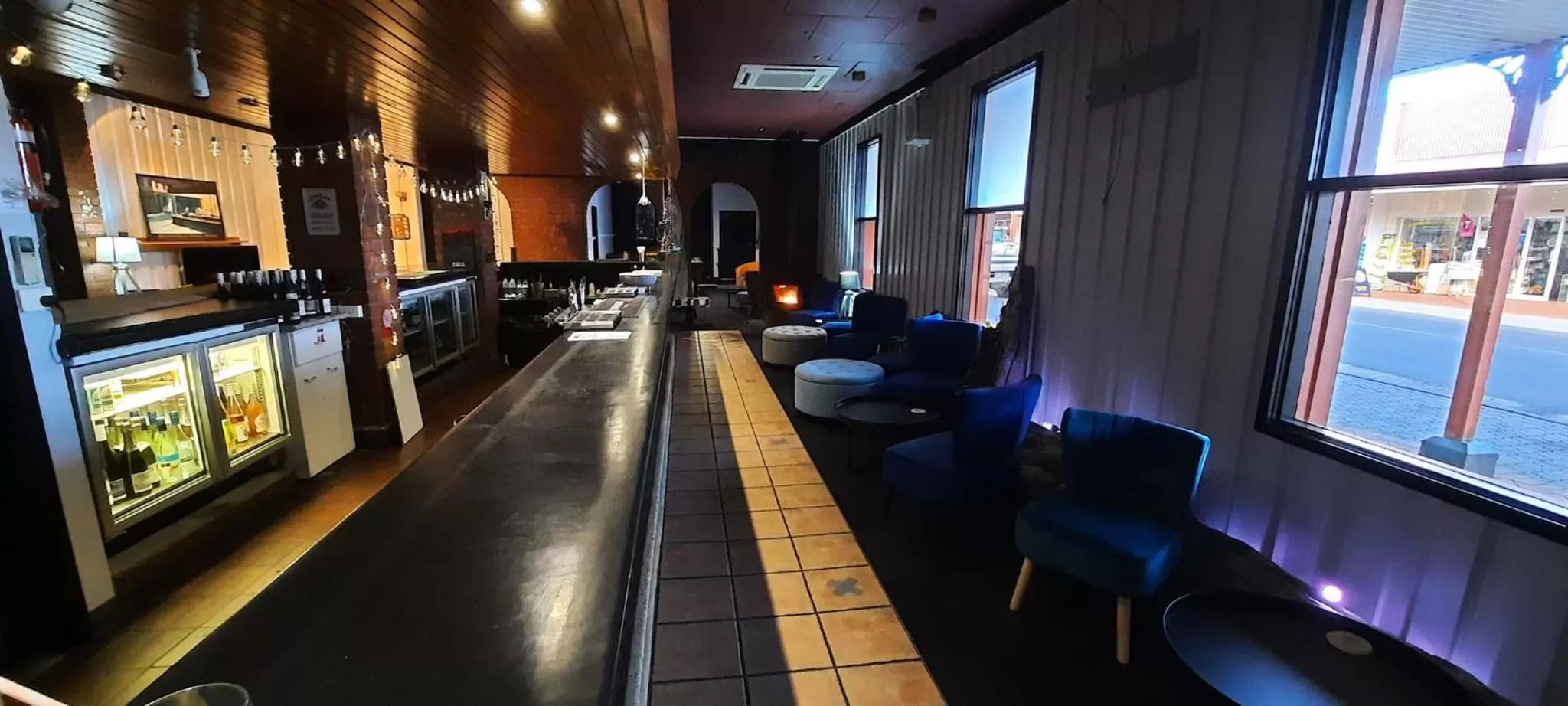 Lounge or bar in Mt Lyell Motor Inn