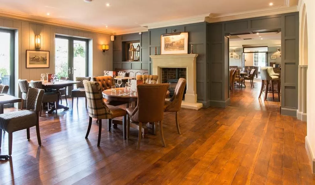 Restaurant/places to eat in The Inn South Stainley