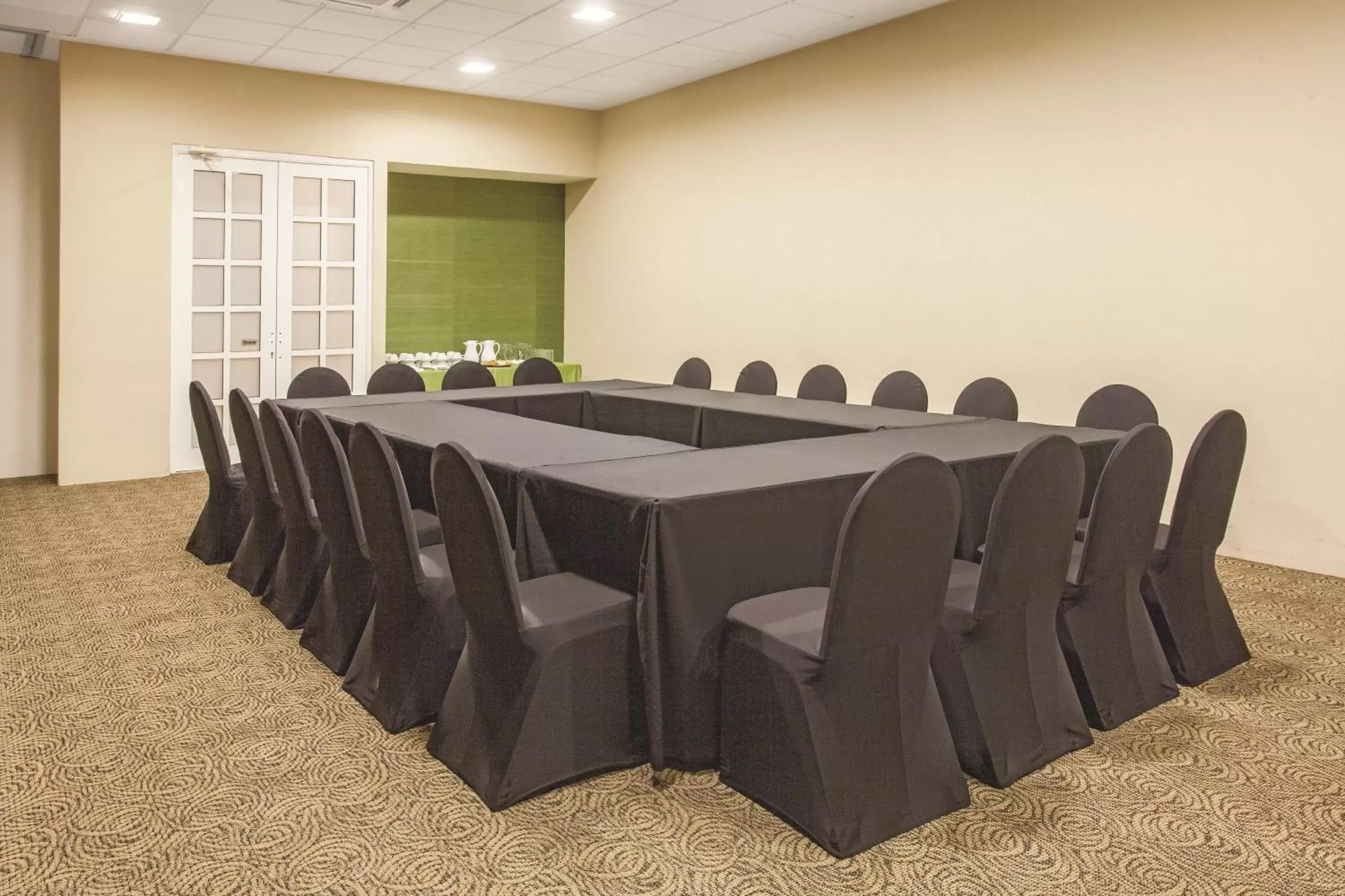 Business facilities, Business Area/Conference Room in La Quinta by Wyndham Poza Rica