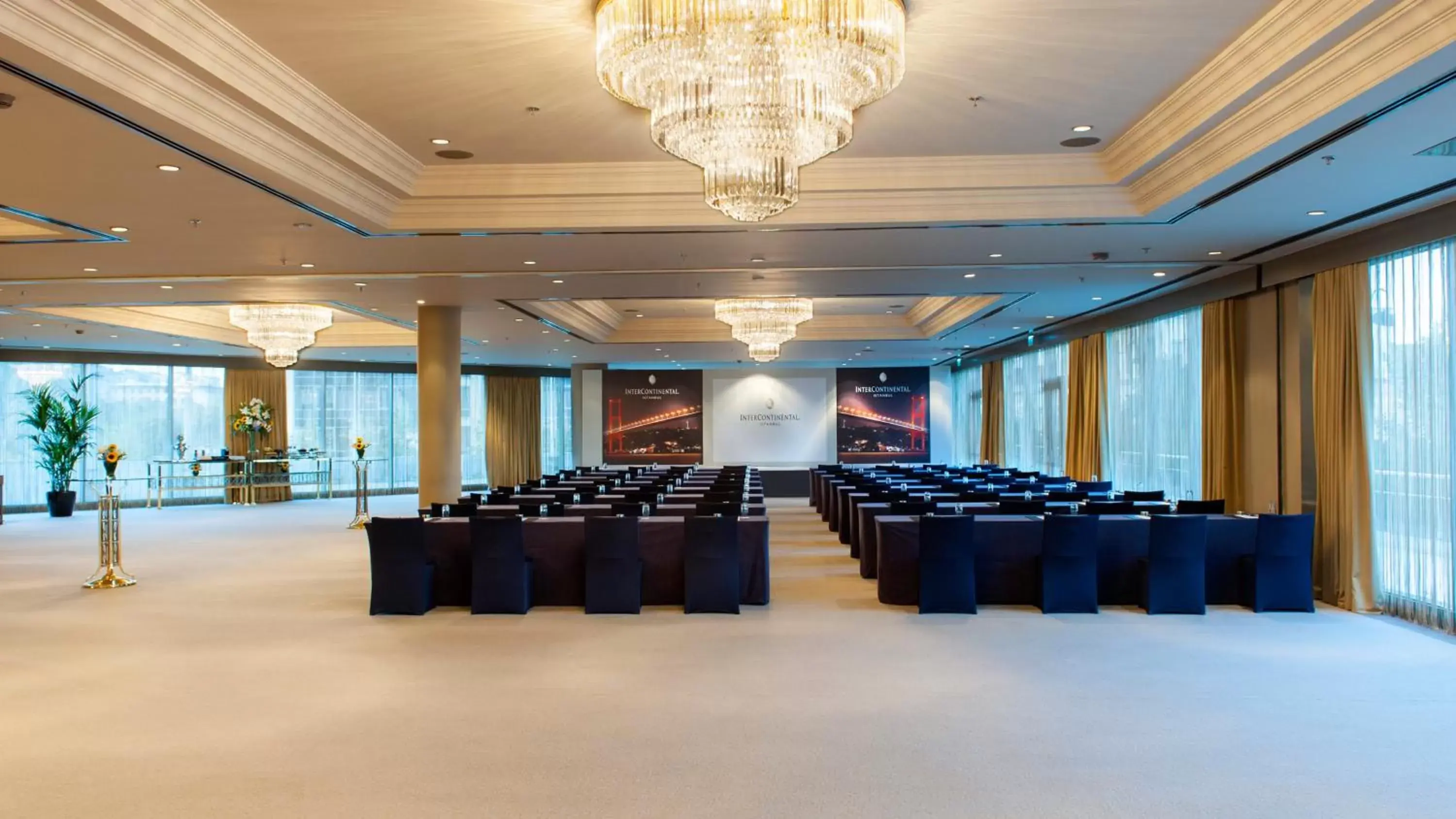 Meeting/conference room in InterContinental Istanbul, an IHG Hotel