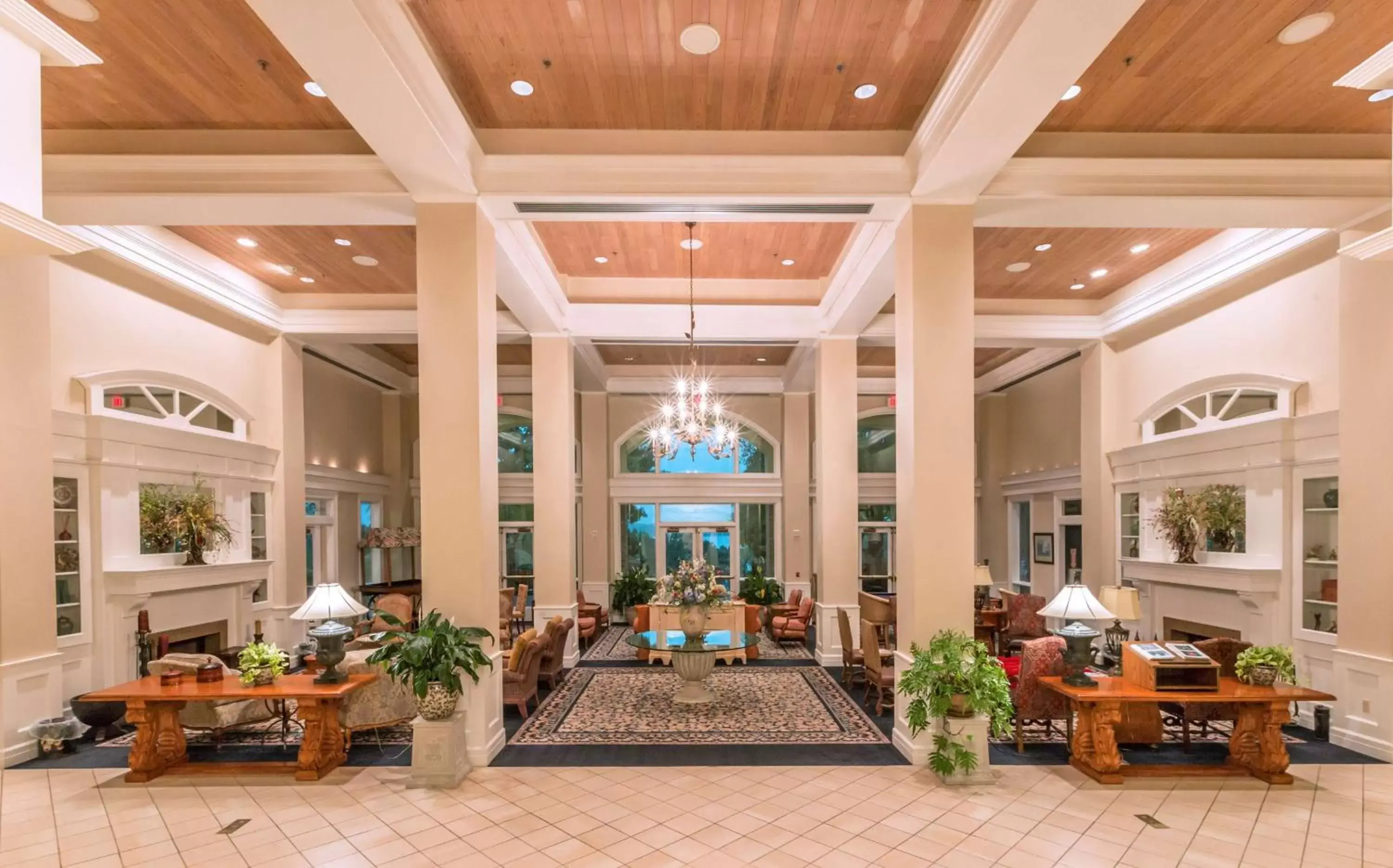 Lobby or reception, Restaurant/Places to Eat in Cypress Bend Resort, a Wyndham Hotel