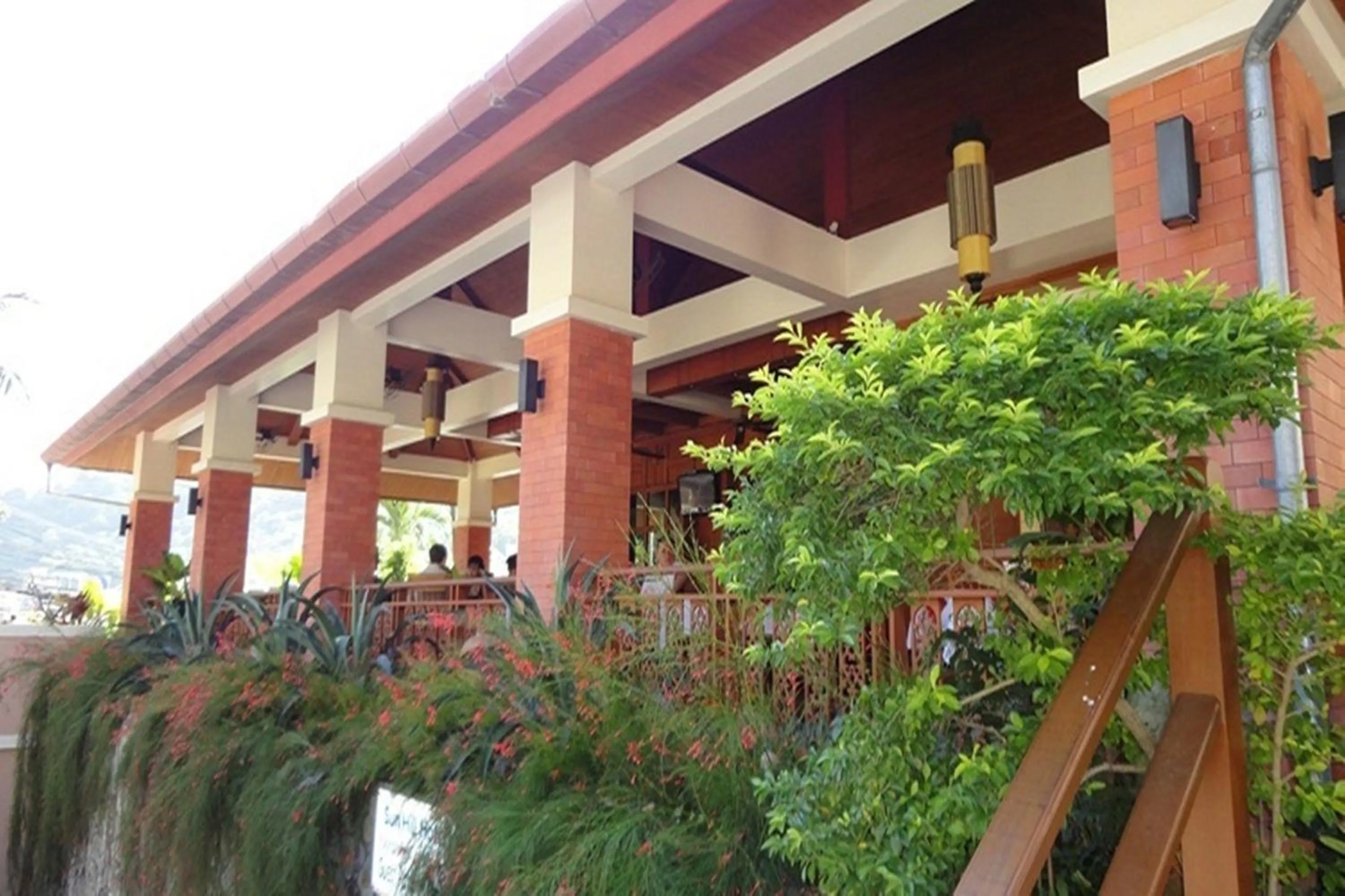 Restaurant/places to eat in Sun Hill Hotel Patong