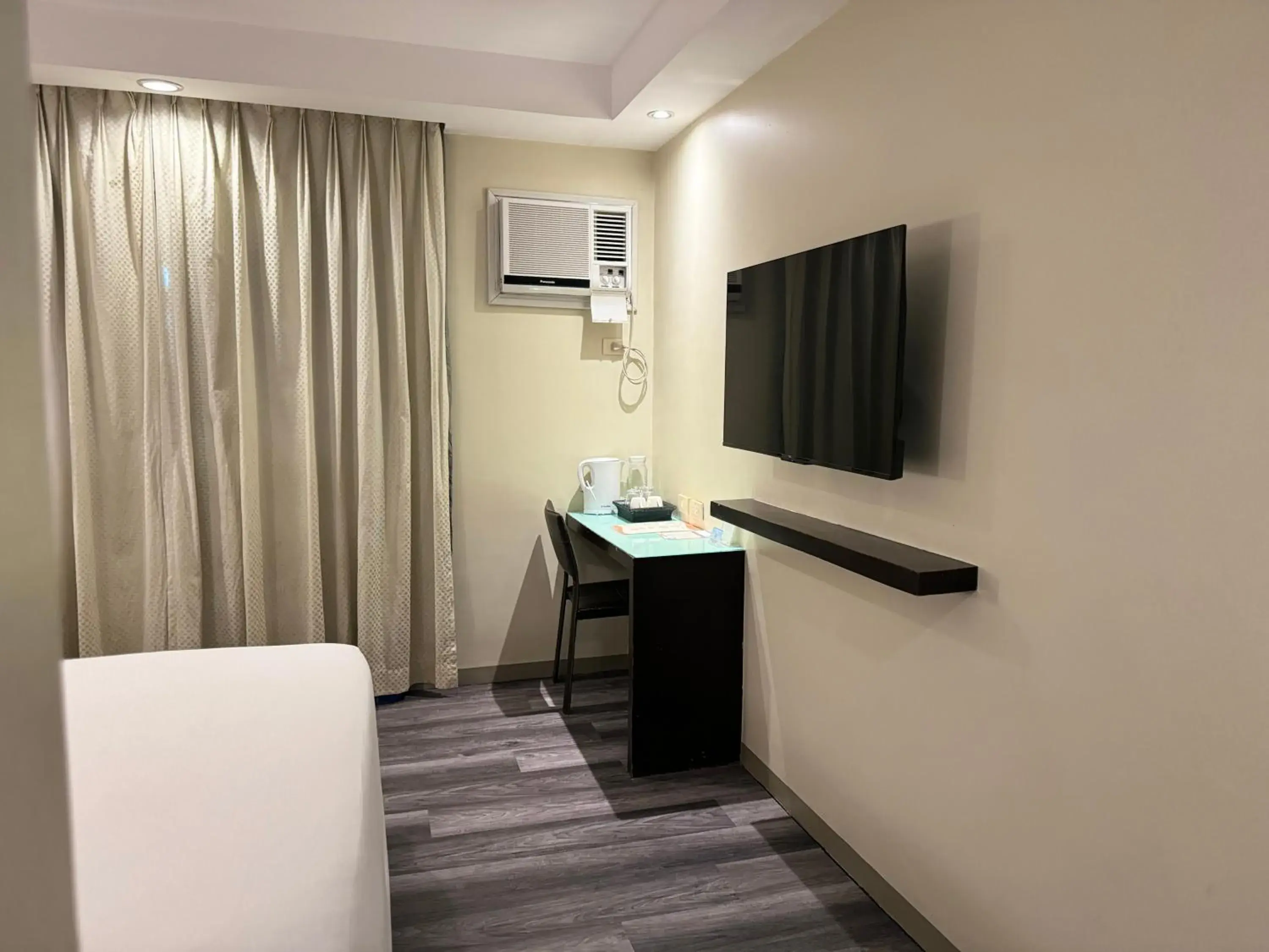 TV/Entertainment Center in Circle Inn - Iloilo City Center