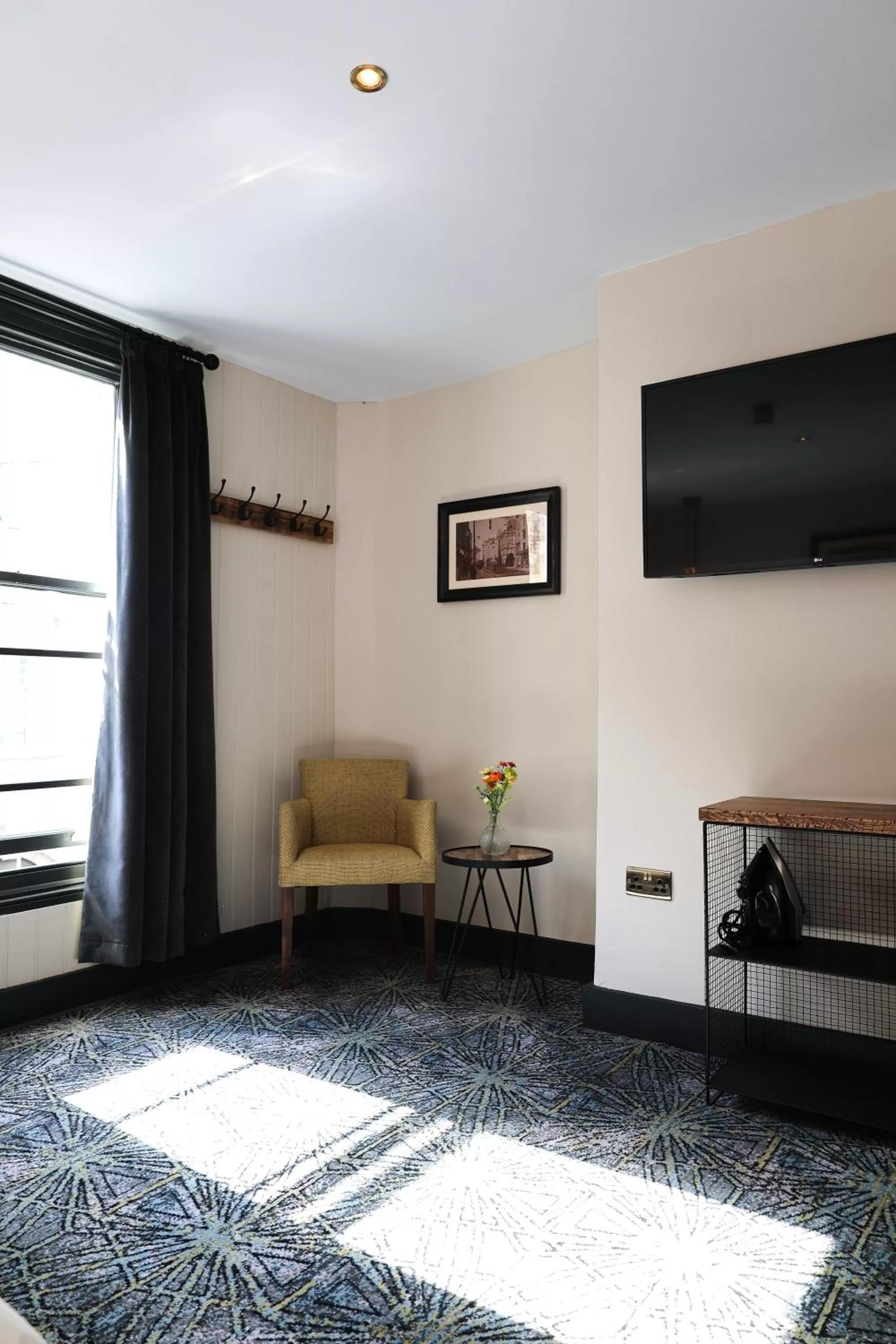 TV and multimedia in The Turks Head