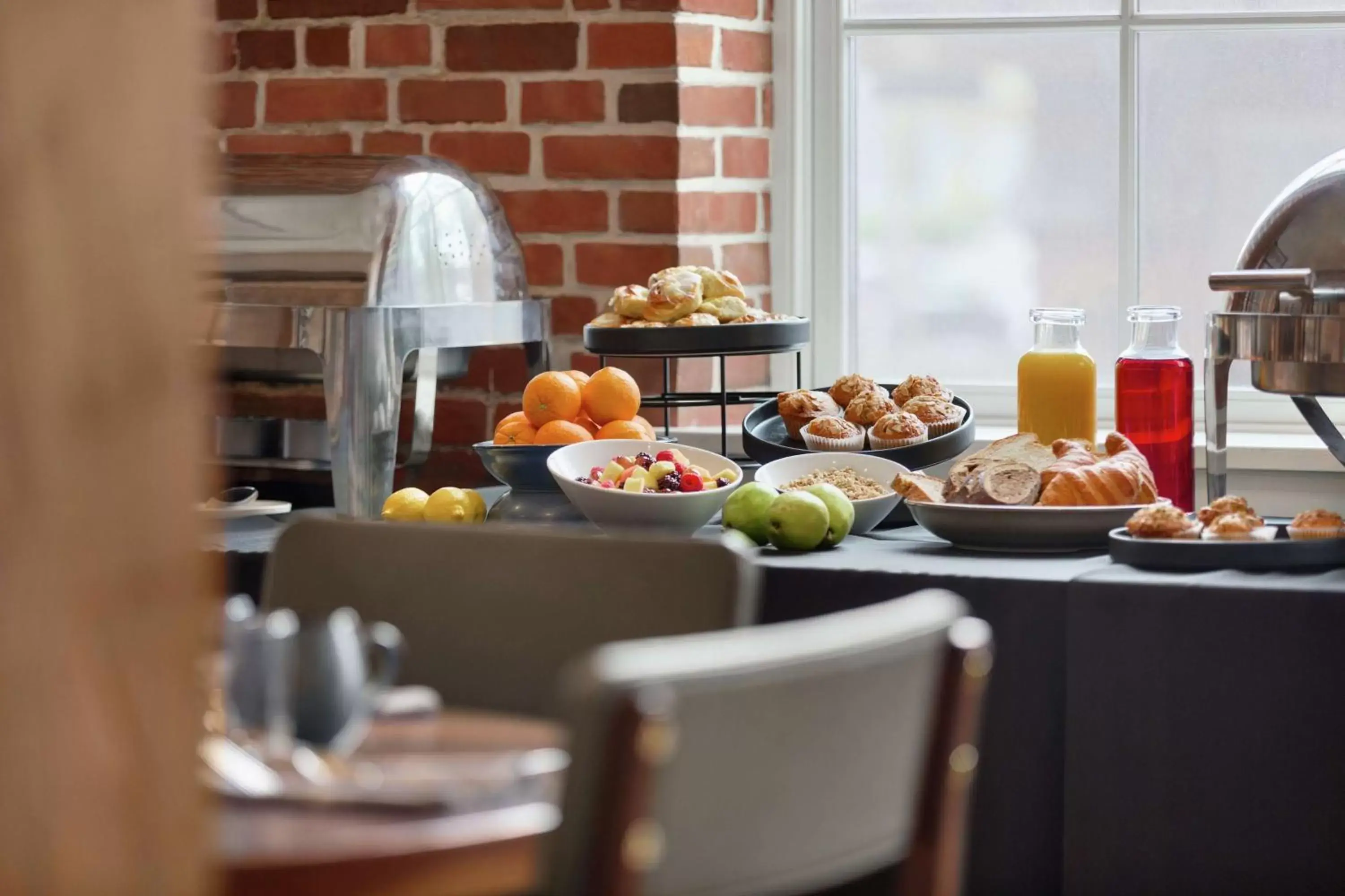 Breakfast in The Wilbur Lititz, Tapestry Collection By Hilton