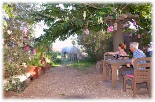 Property building in Gites Chambres d'hotes Mazet du Maréchal Ferrant