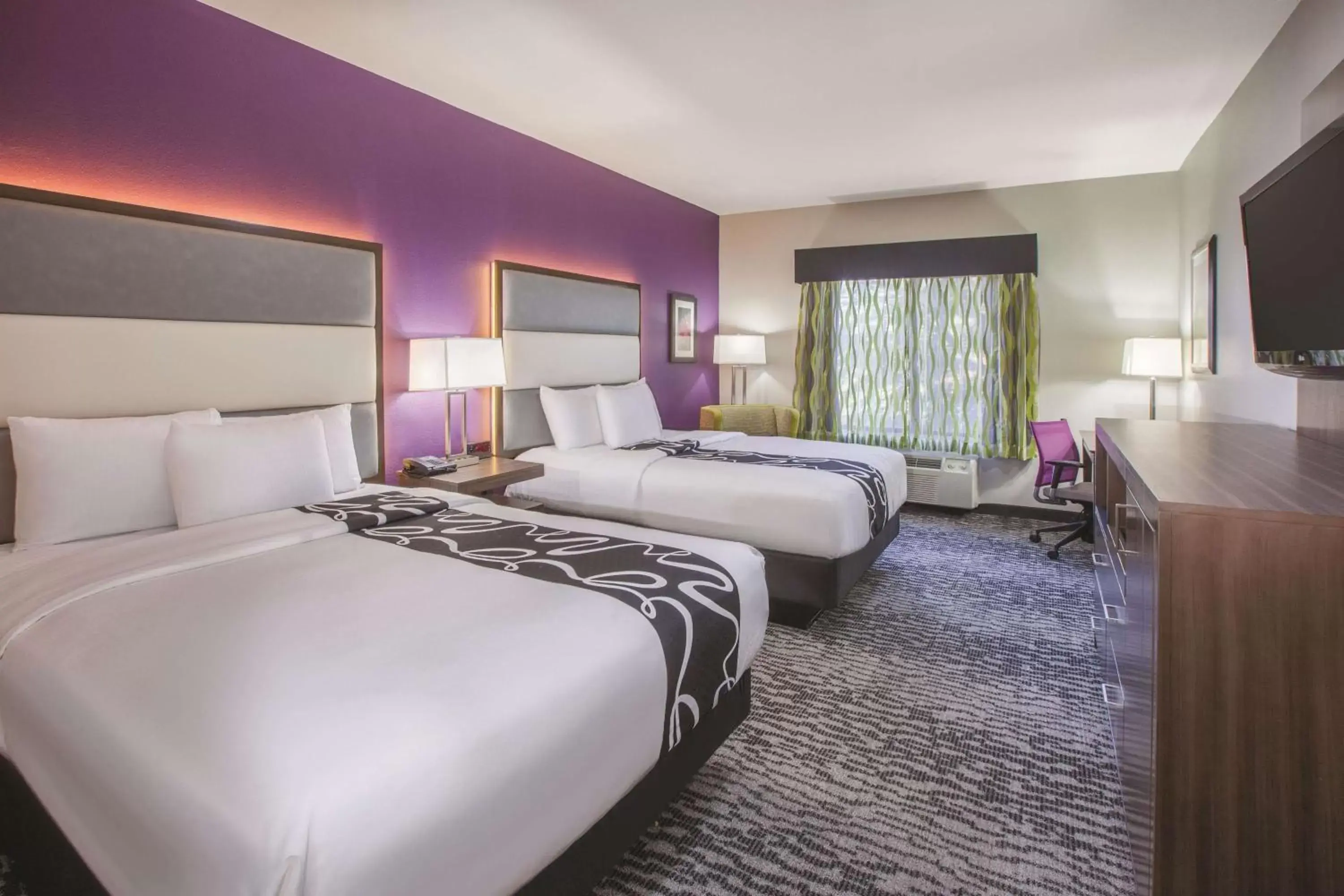 Photo of the whole room, Bed in La Quinta by Wyndham NW Tucson Marana Photo of the whole room, Bed in La Quinta by Wyndham NW Tucson Marana