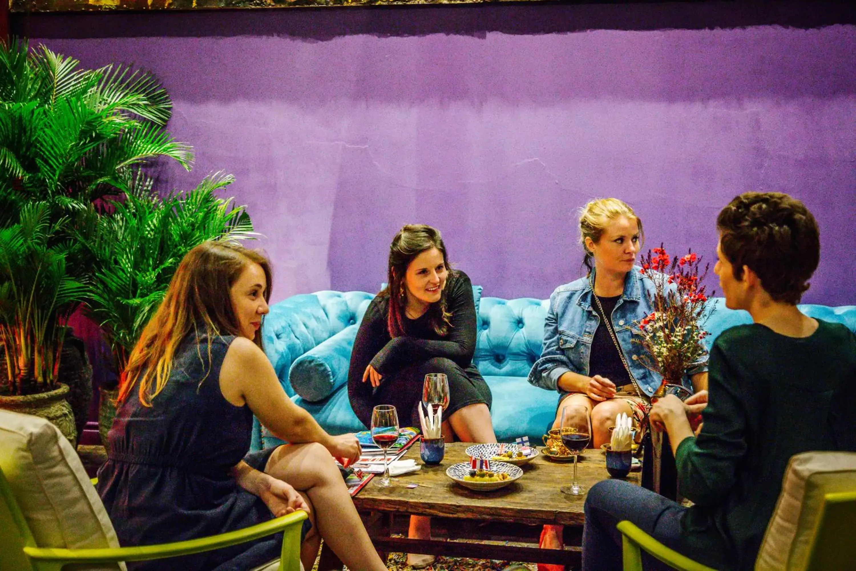 Lobby or reception, Family in Prostyle Hotel Ho Chi Minh プロスタイルホテルホーチミン Lobby or reception, Family in Prostyle Hotel Ho Chi Minh プロスタイルホテルホーチミン