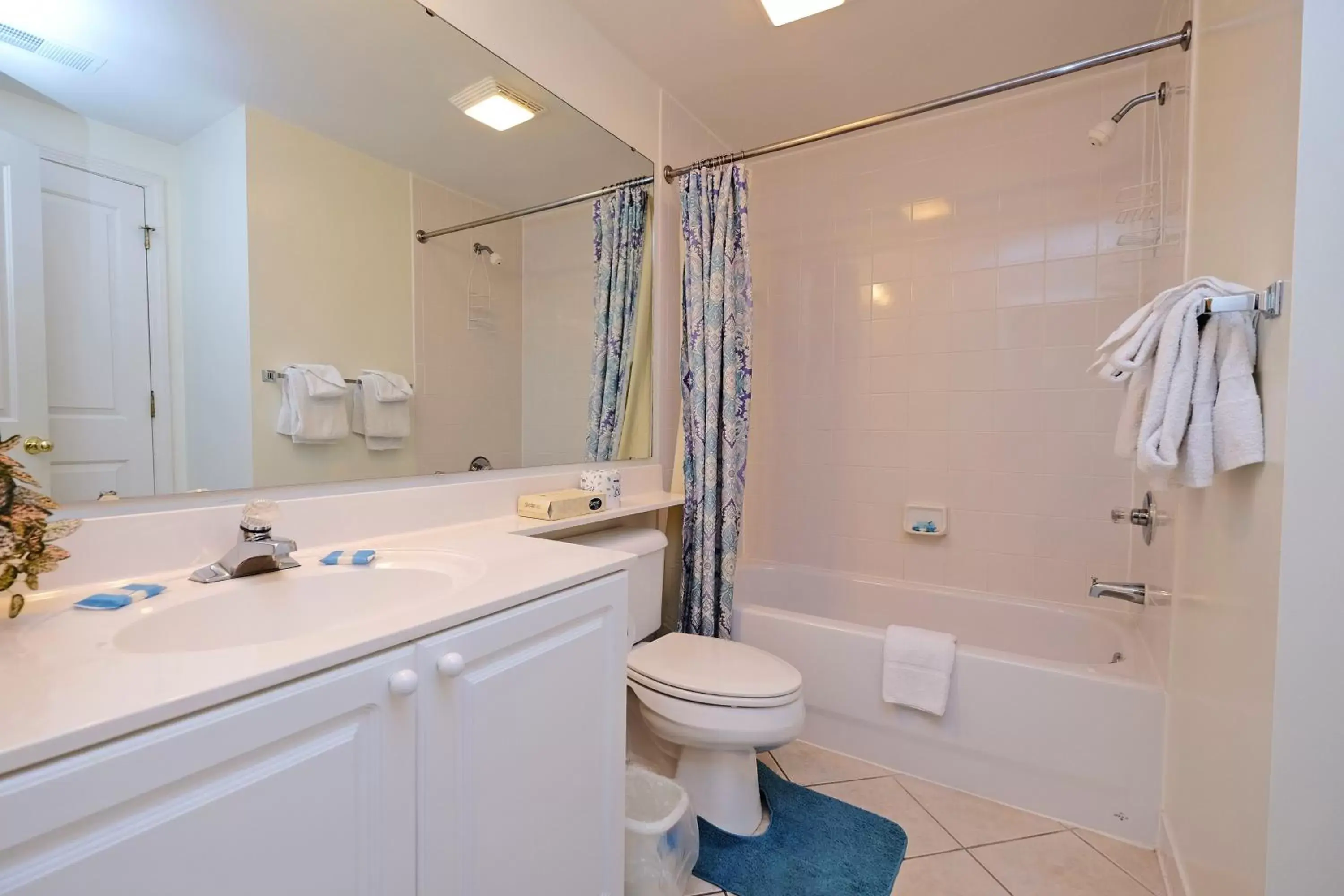 Bathroom in Litchfield Beach & Golf Resort