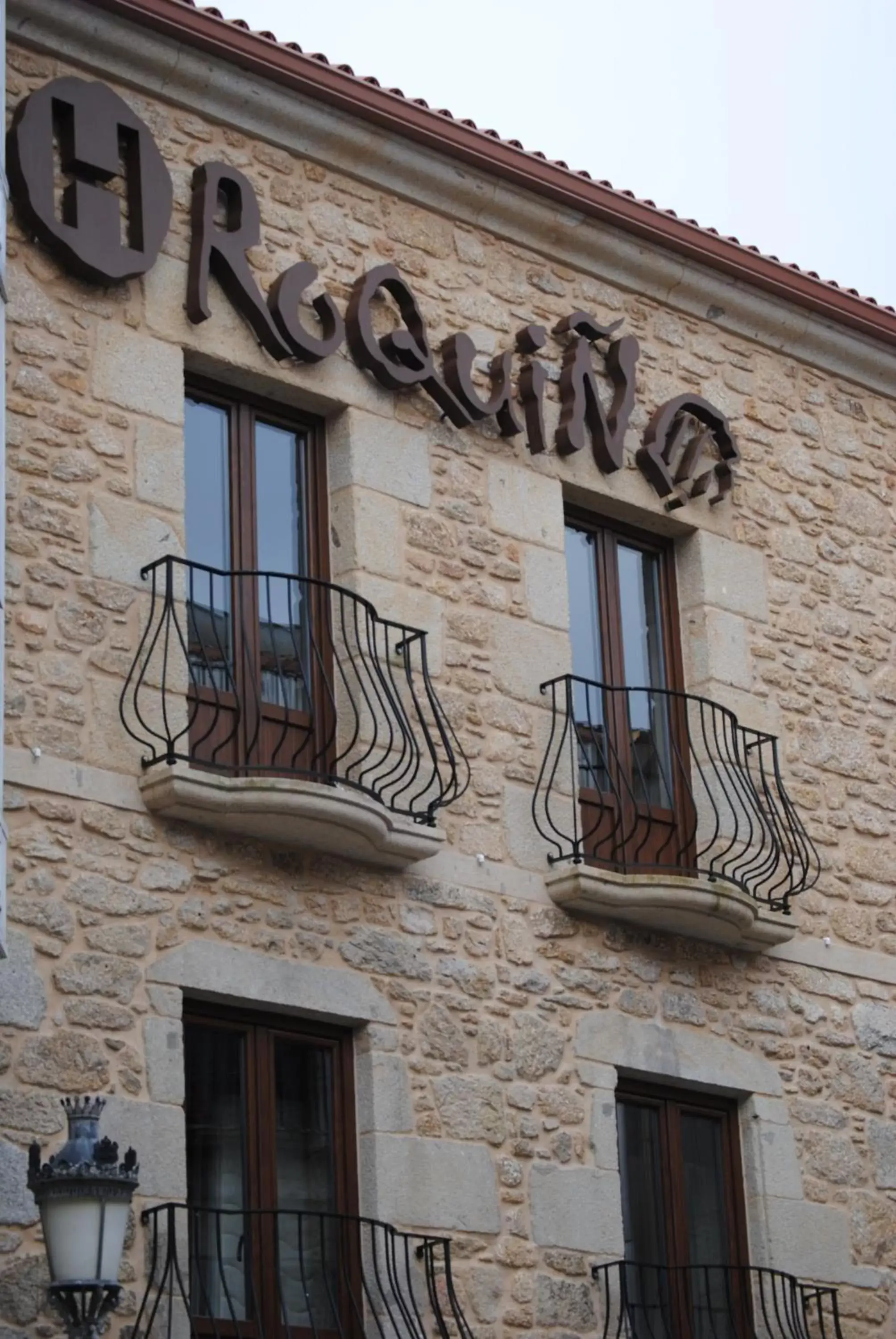 Facade/entrance in Hotel Roquiño