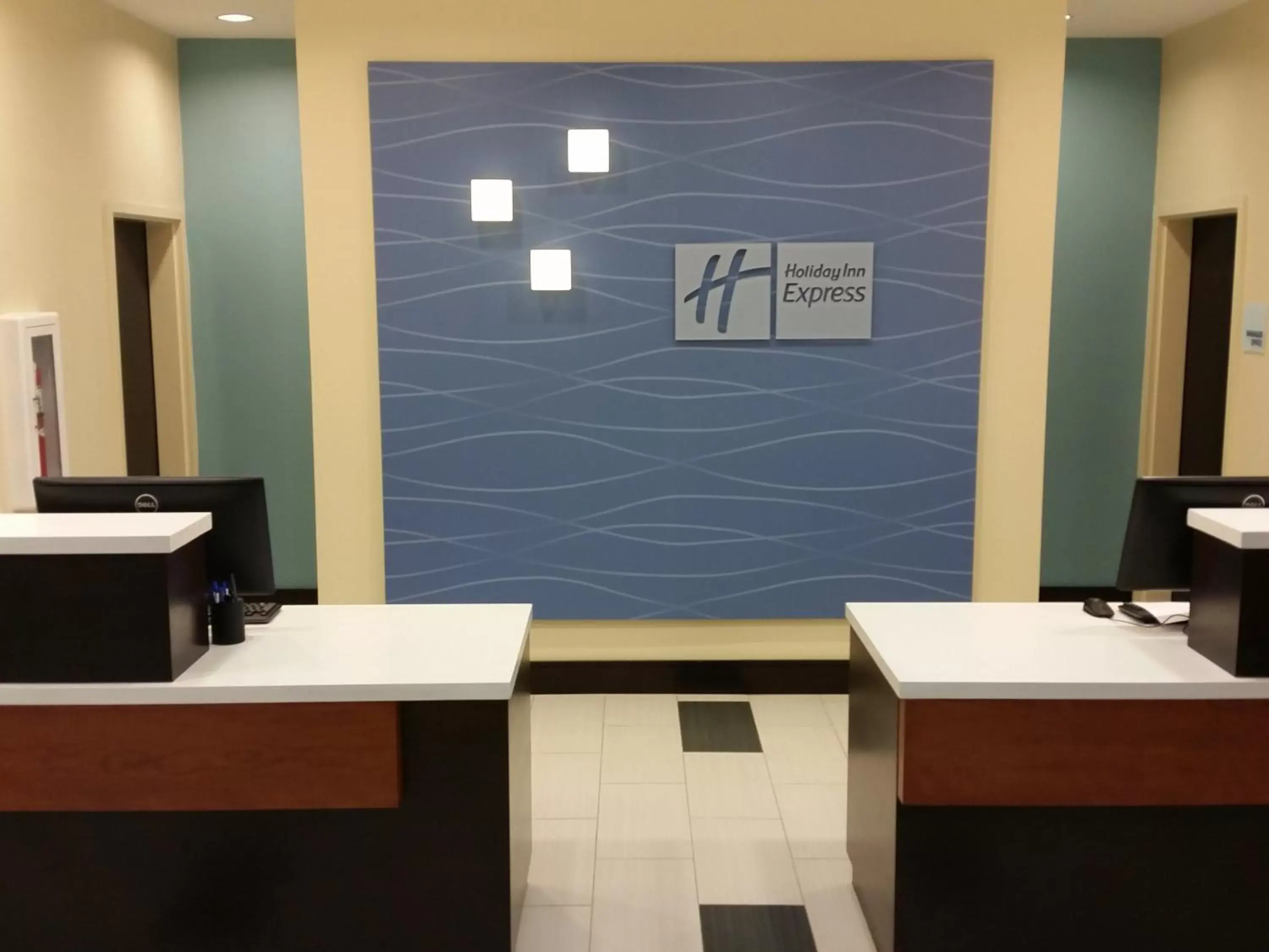 Property building, Lobby/Reception in Holiday Inn Express and Suites Atascocita - Humble - Kingwood, an IHG Hotel