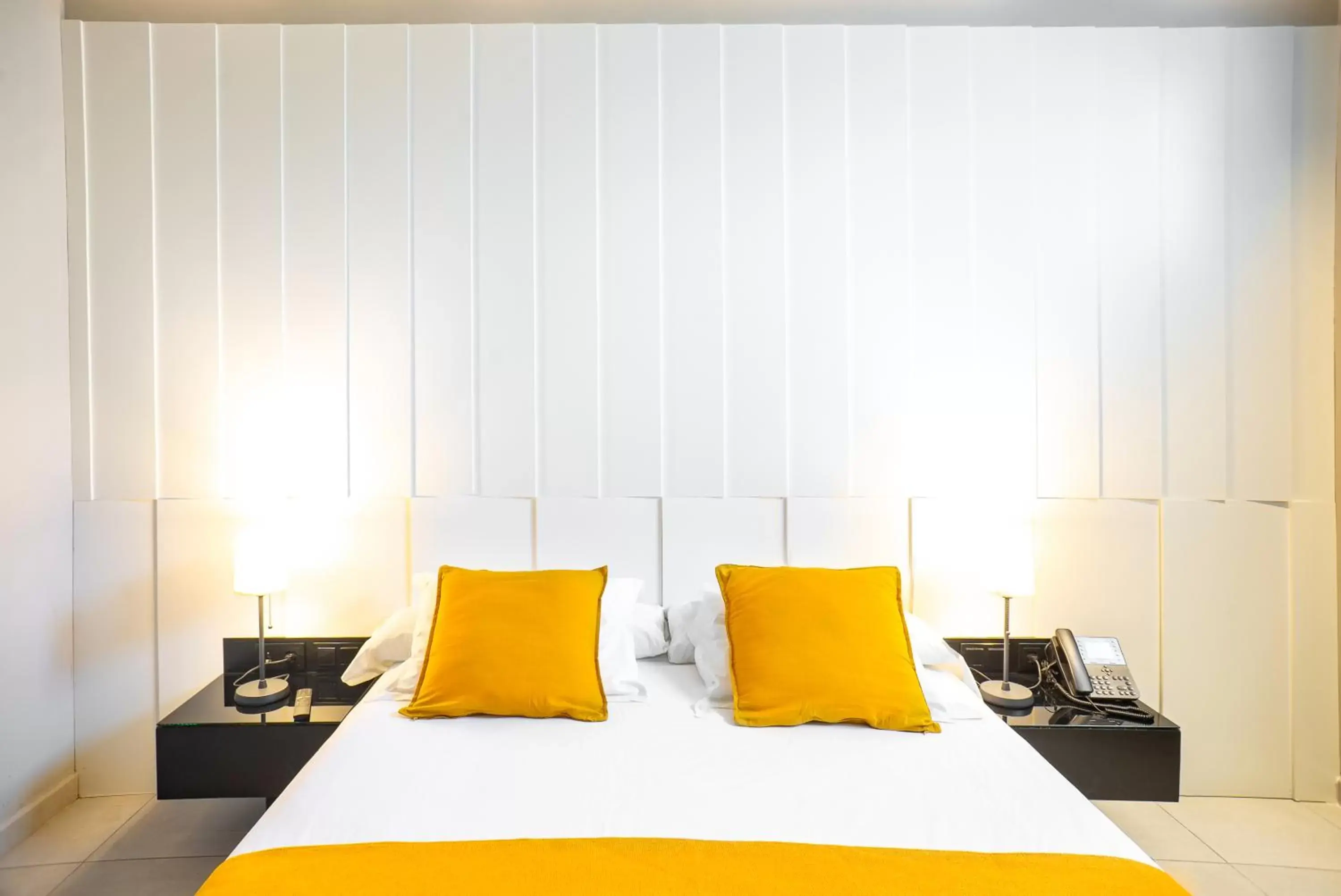 Bedroom, Bed in Costa del Sol Torremolinos Hotel