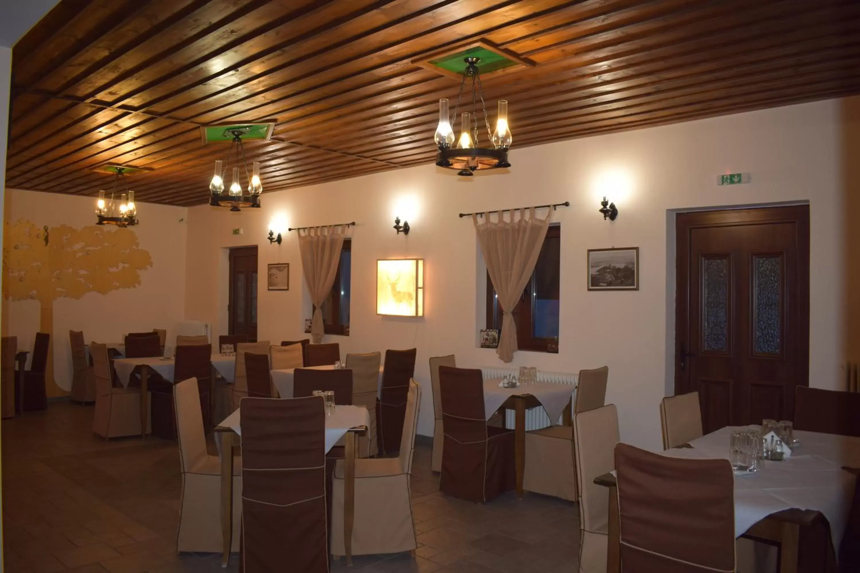 Lobby or reception, Restaurant/Places to Eat in Agnantio