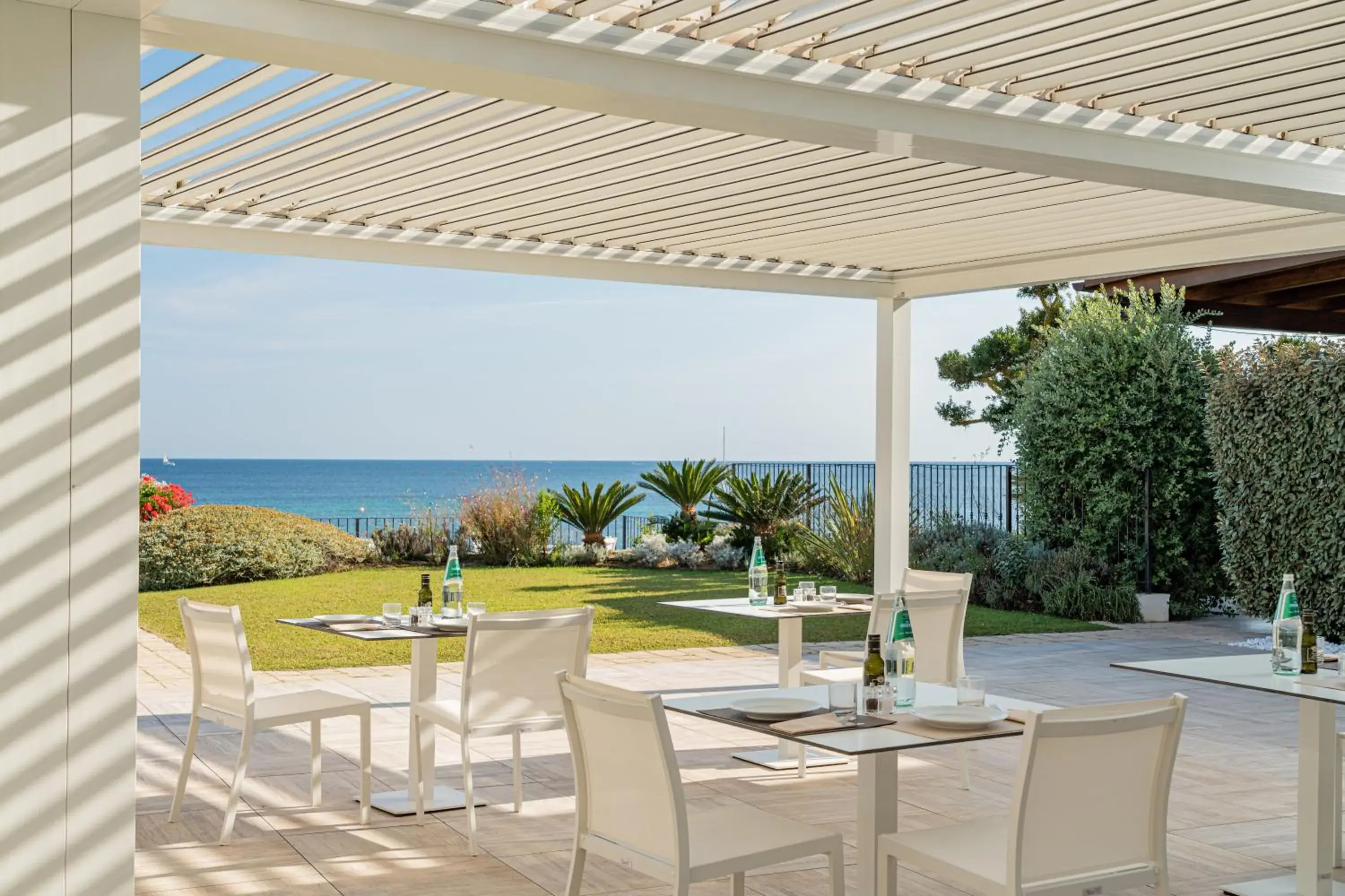 Dining area in Hotel Punta Negra