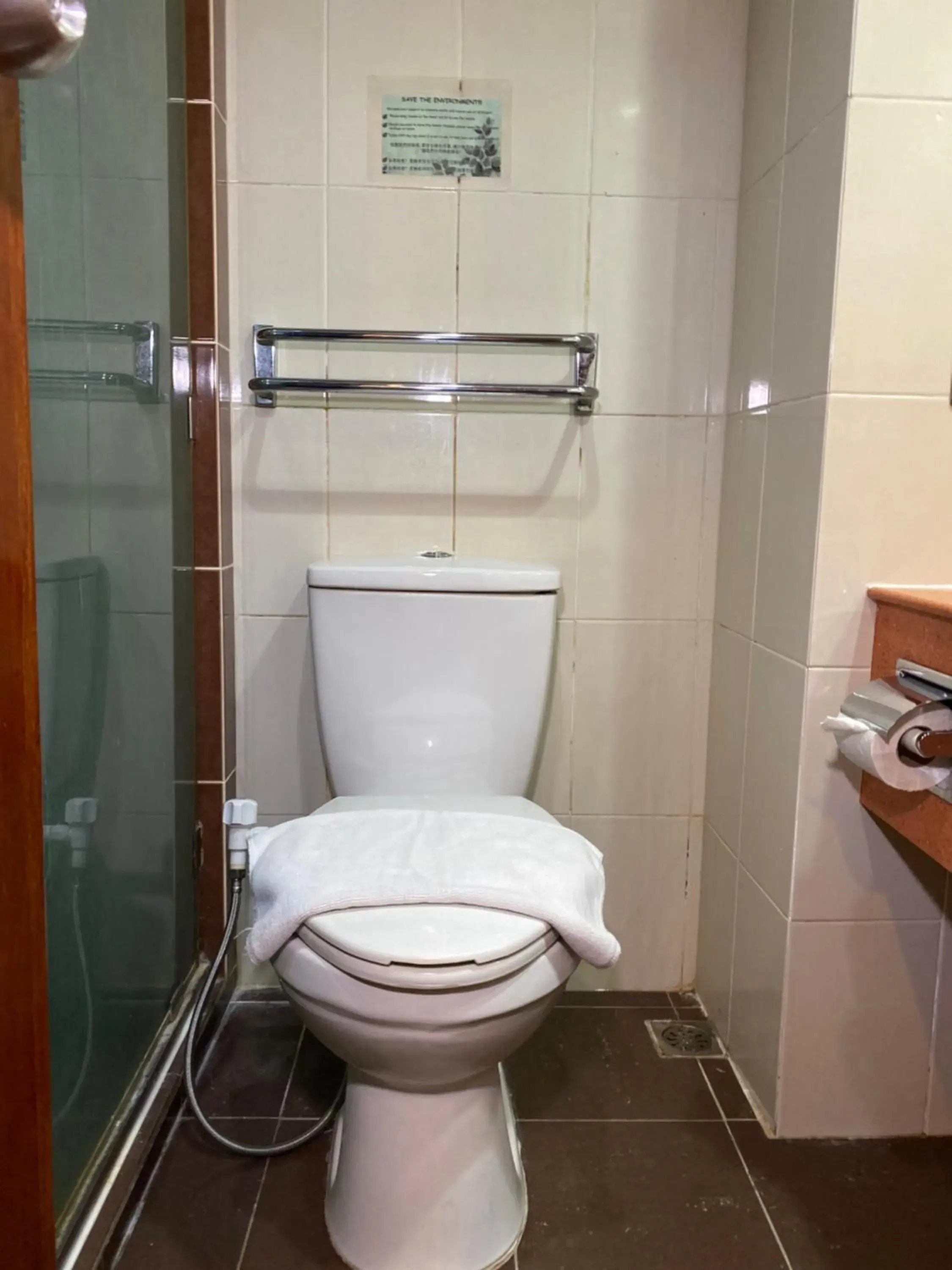 Bathroom in Hotel Sandakan