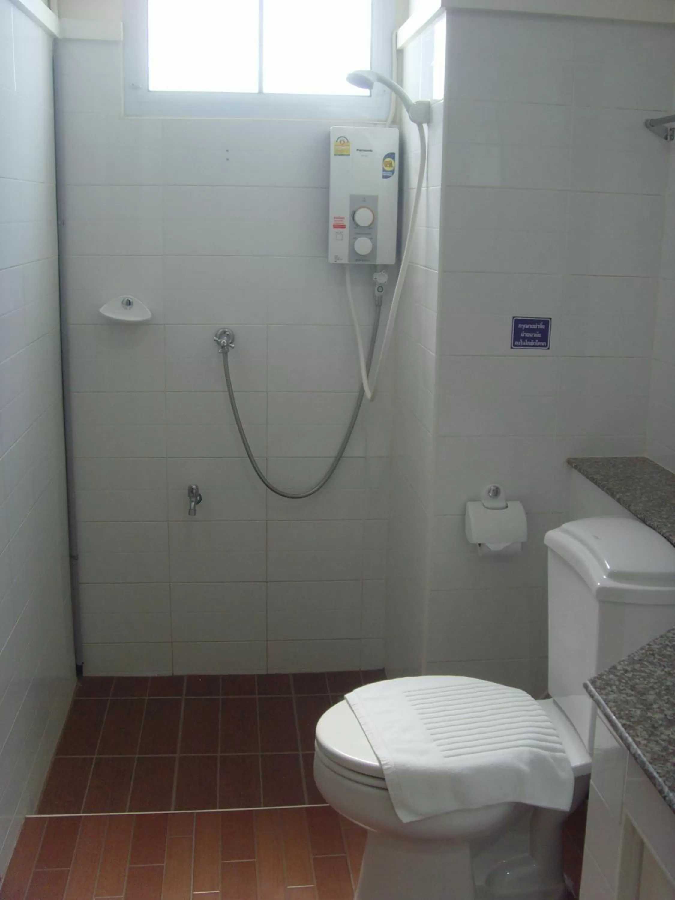 Bathroom in Baan Sanpoom