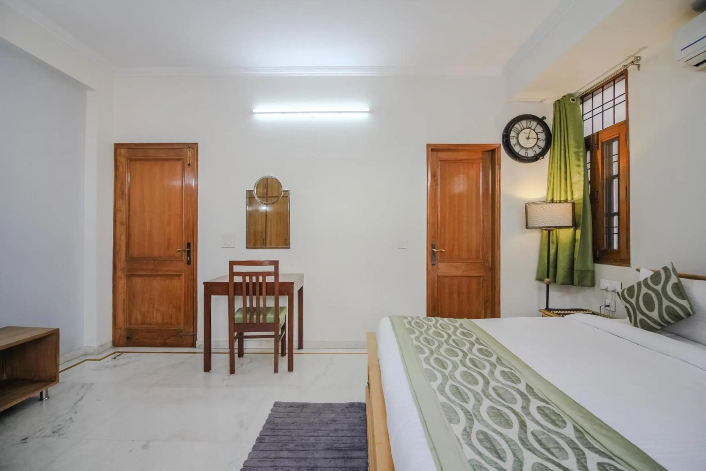 Day, Bed in Under My Roof Green Park