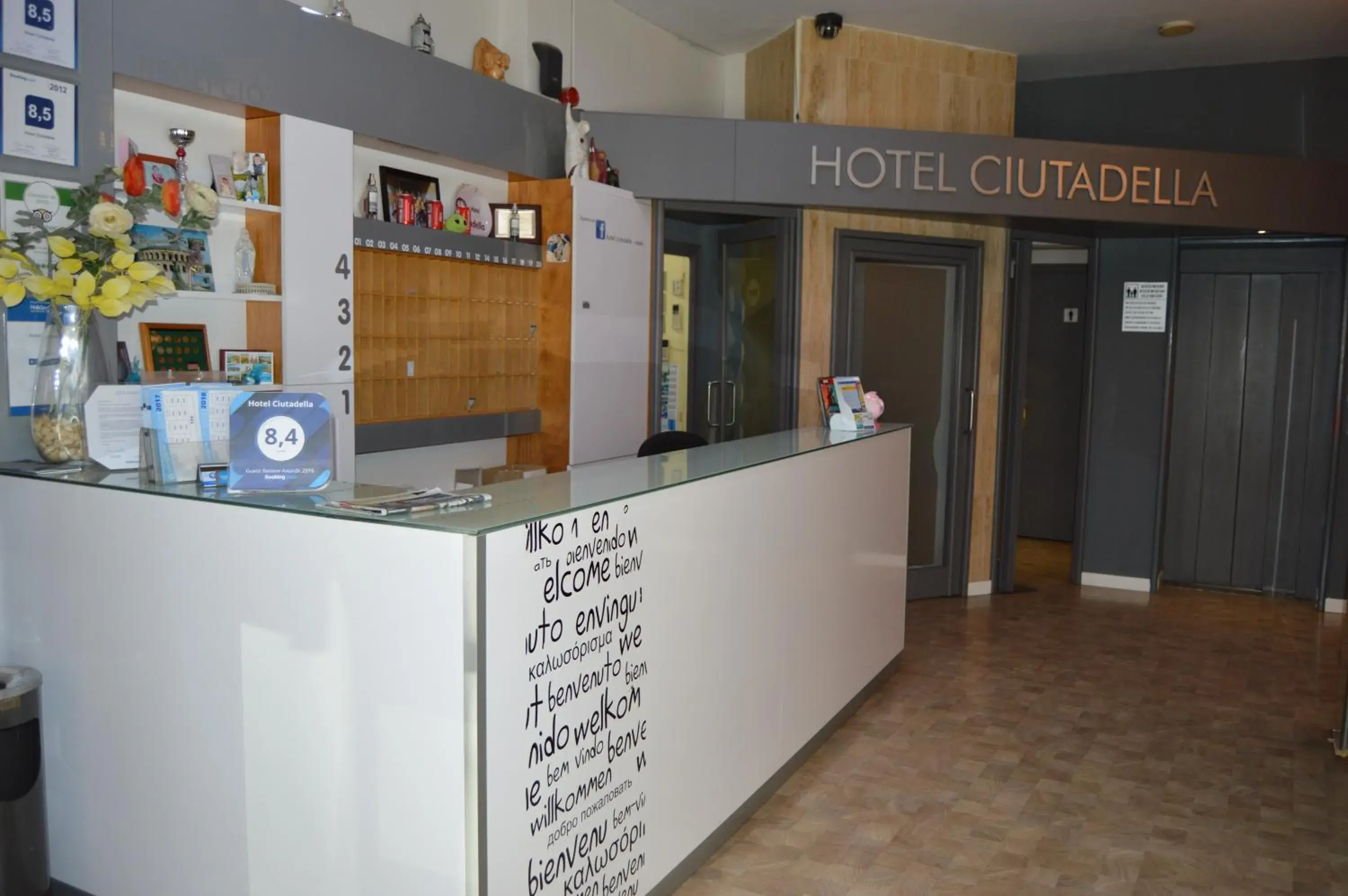 Facade/entrance, Lobby/Reception in Hotel Ciutadella