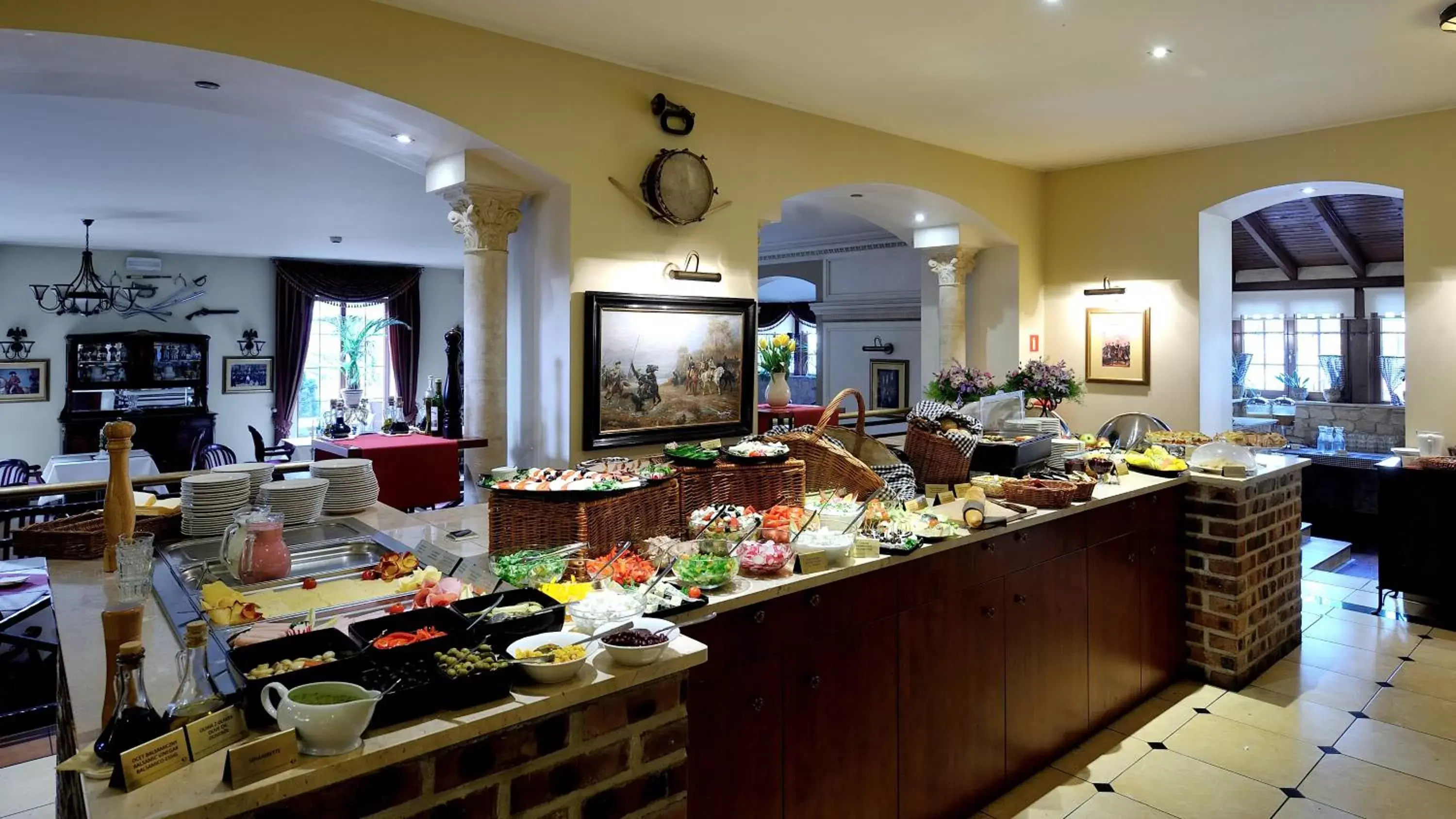 Food and drinks, Restaurant/Places to Eat in Hotel Diament Arsenal Palace Katowice - Chorzów