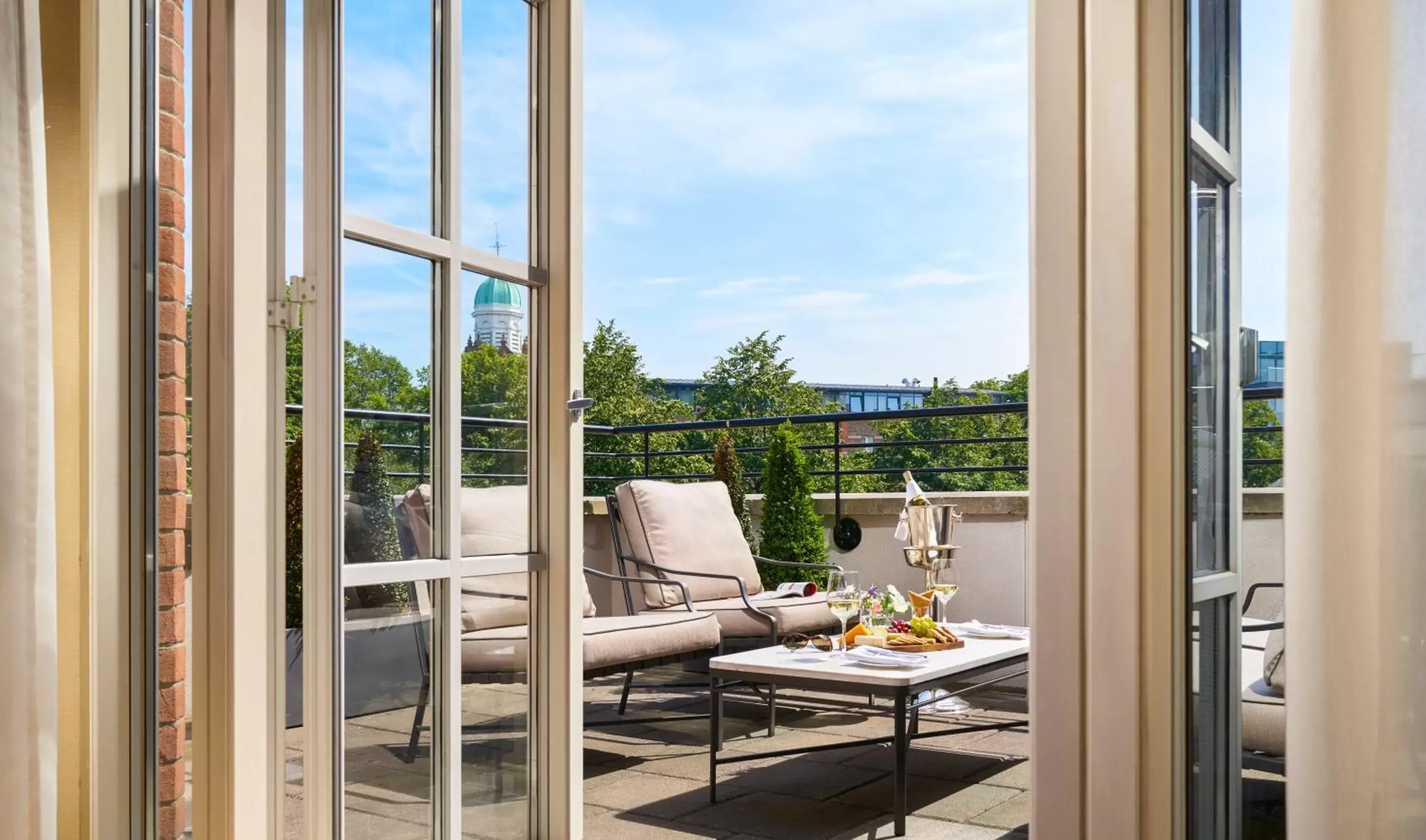 Balcony/Terrace in InterContinental Dublin, an IHG Hotel