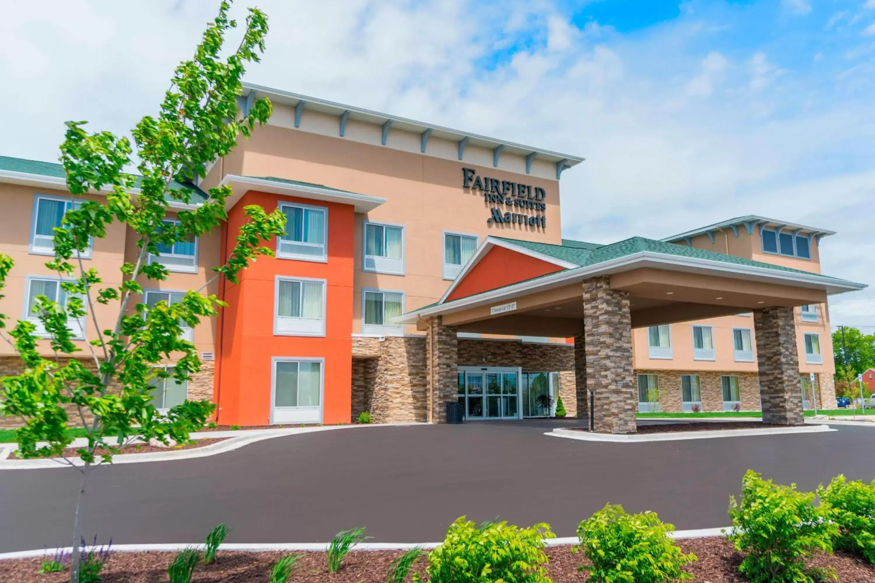 Property Building in Fairfield Inn & Suites by Marriott Gaylord