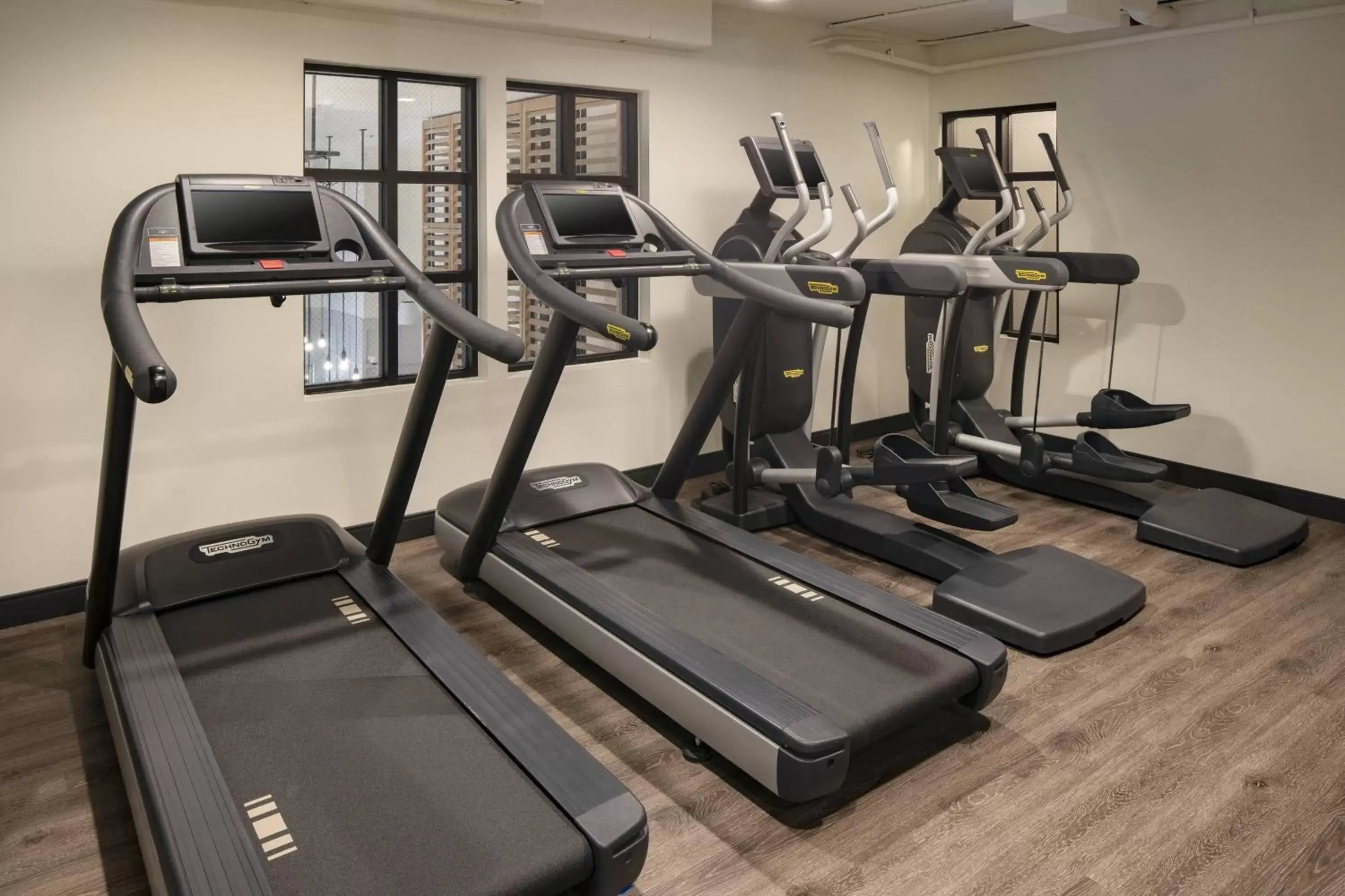 Fitness centre/facilities, Fitness Center/Facilities in MOXY Memphis Downtown
