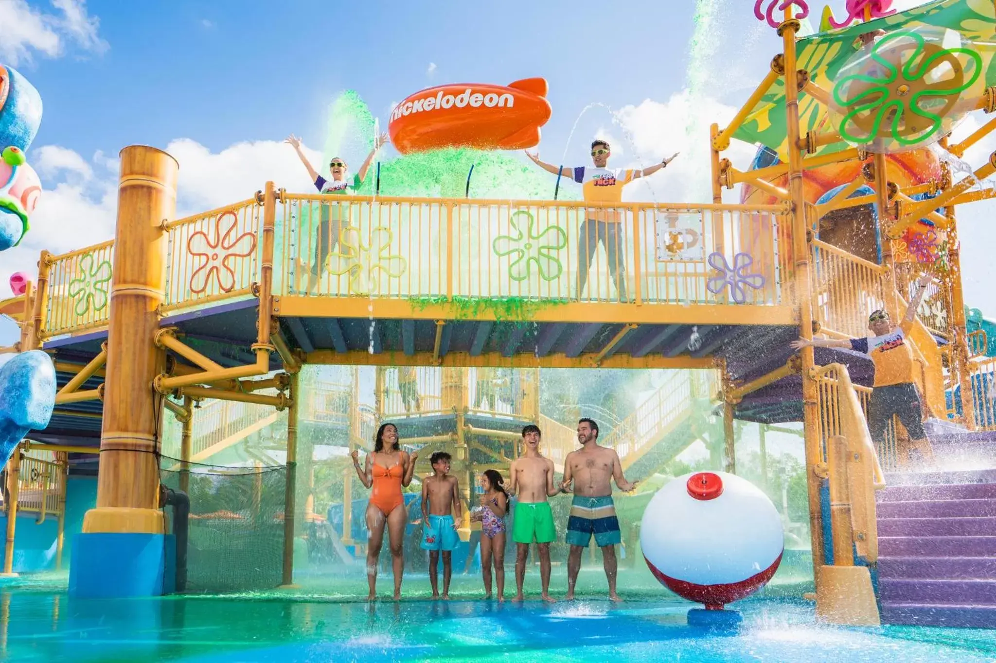 Swimming pool in Nickelodeon Hotels & Resorts Riviera Maya All Inclusive