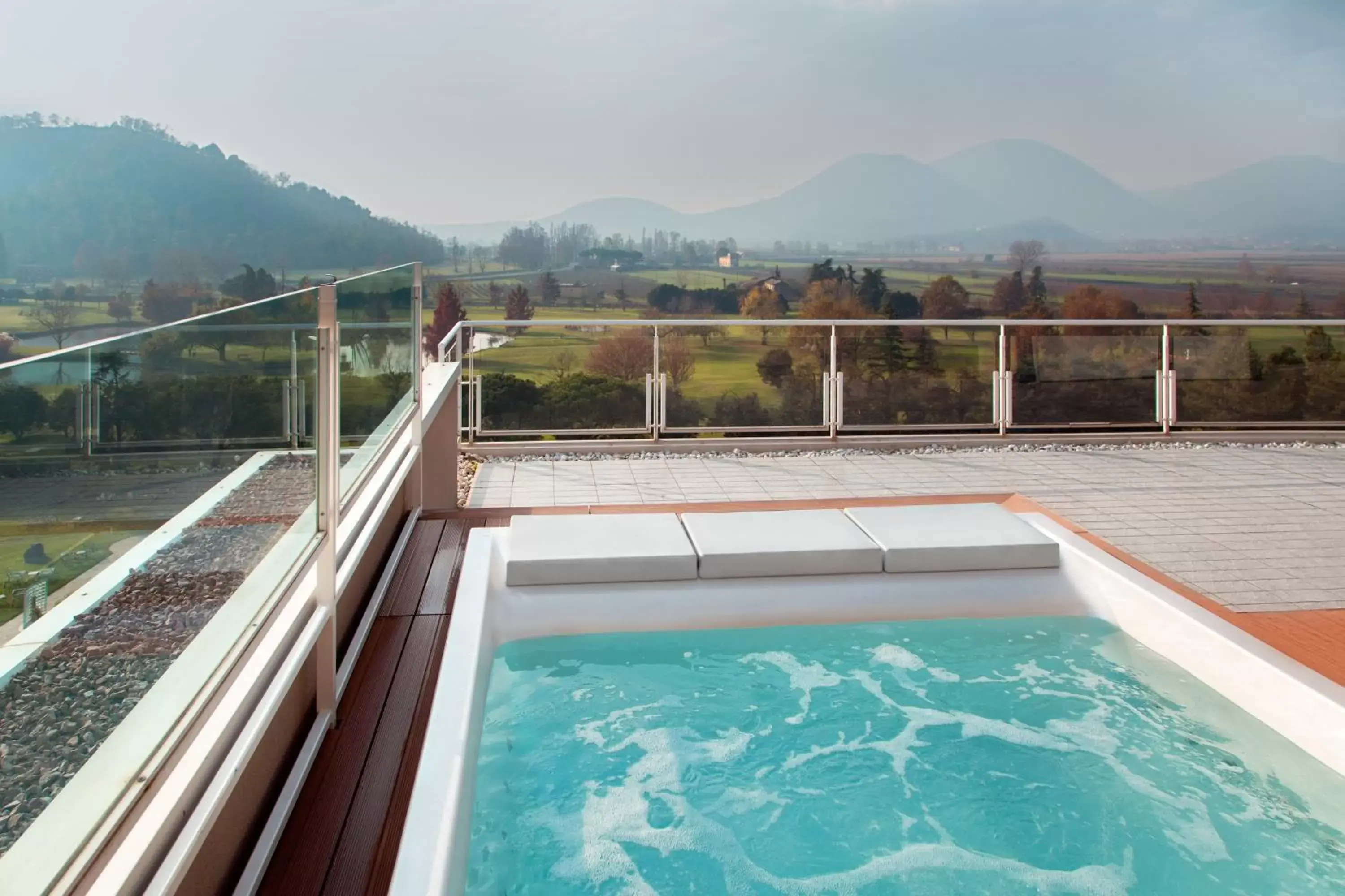 Day, Swimming Pool in Hotel Majestic