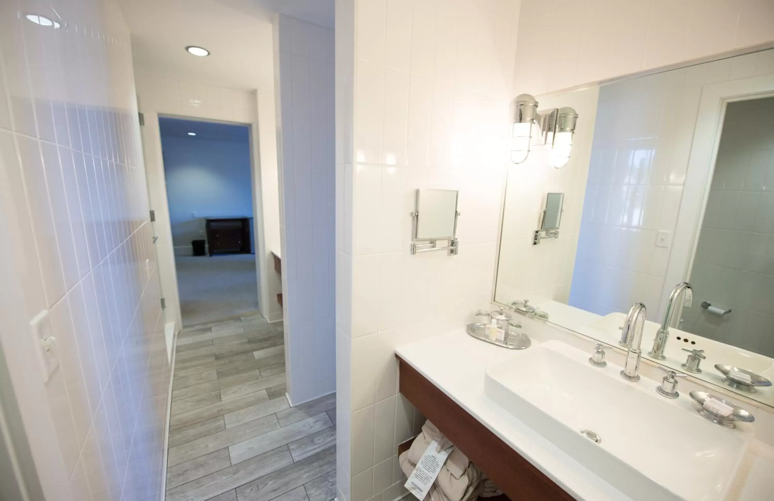 Bathroom in The Boathouse