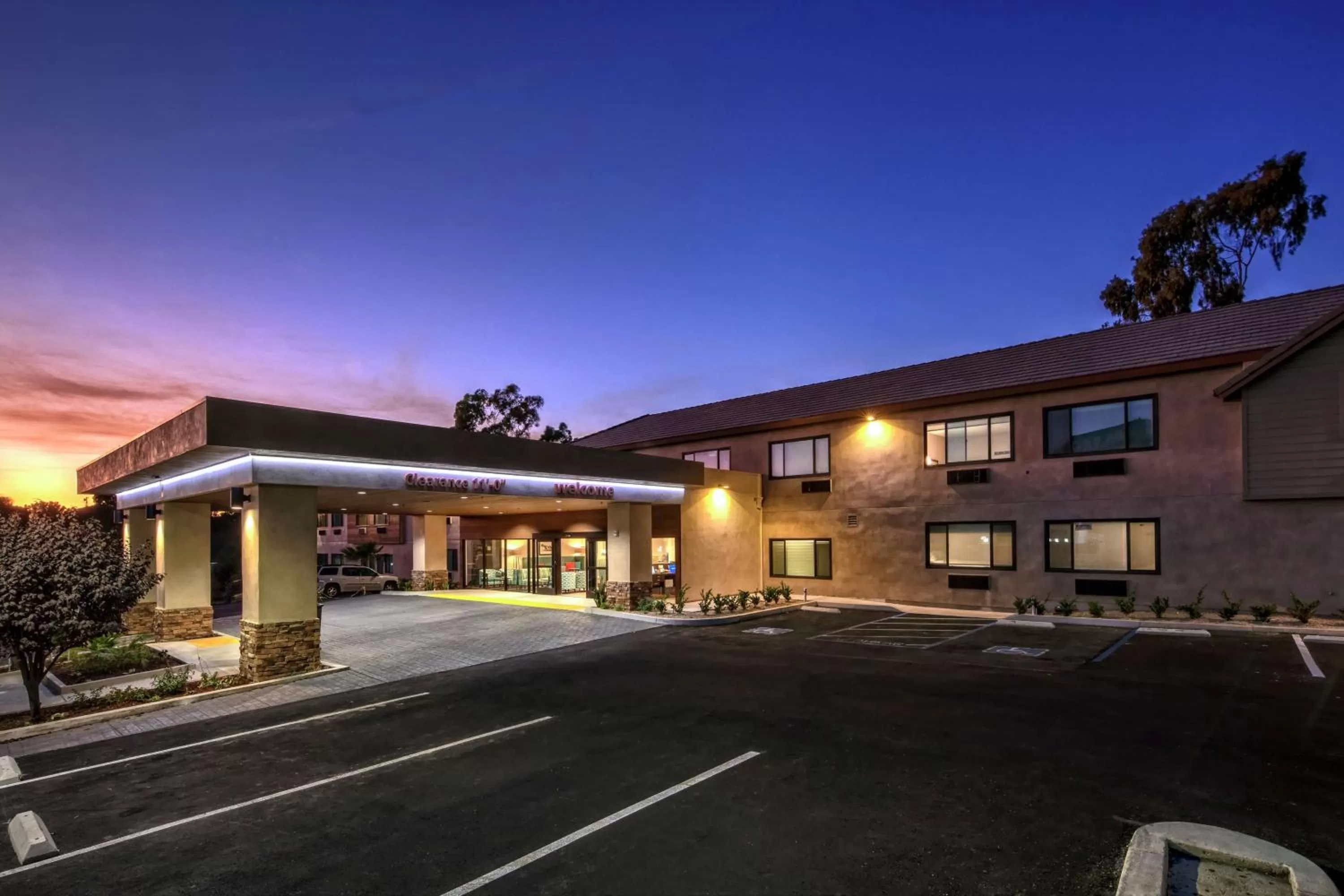 Property building in Hampton by Hilton Encinitas-Cardiff Encinitas, CA