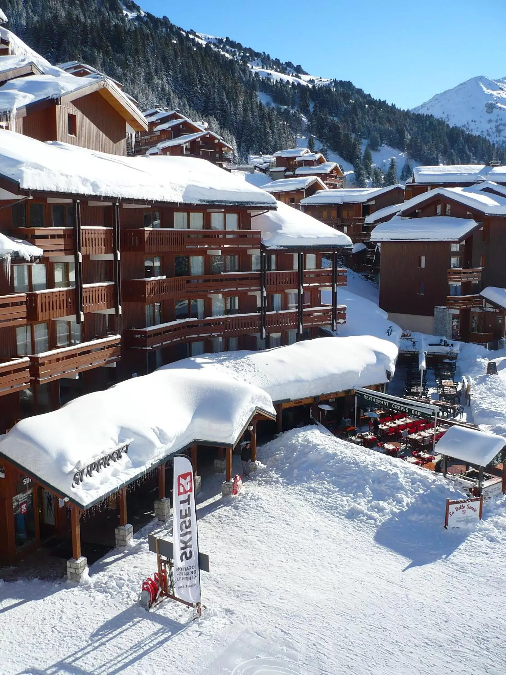 View (from property/room), Winter in Hotel Mont Vallon