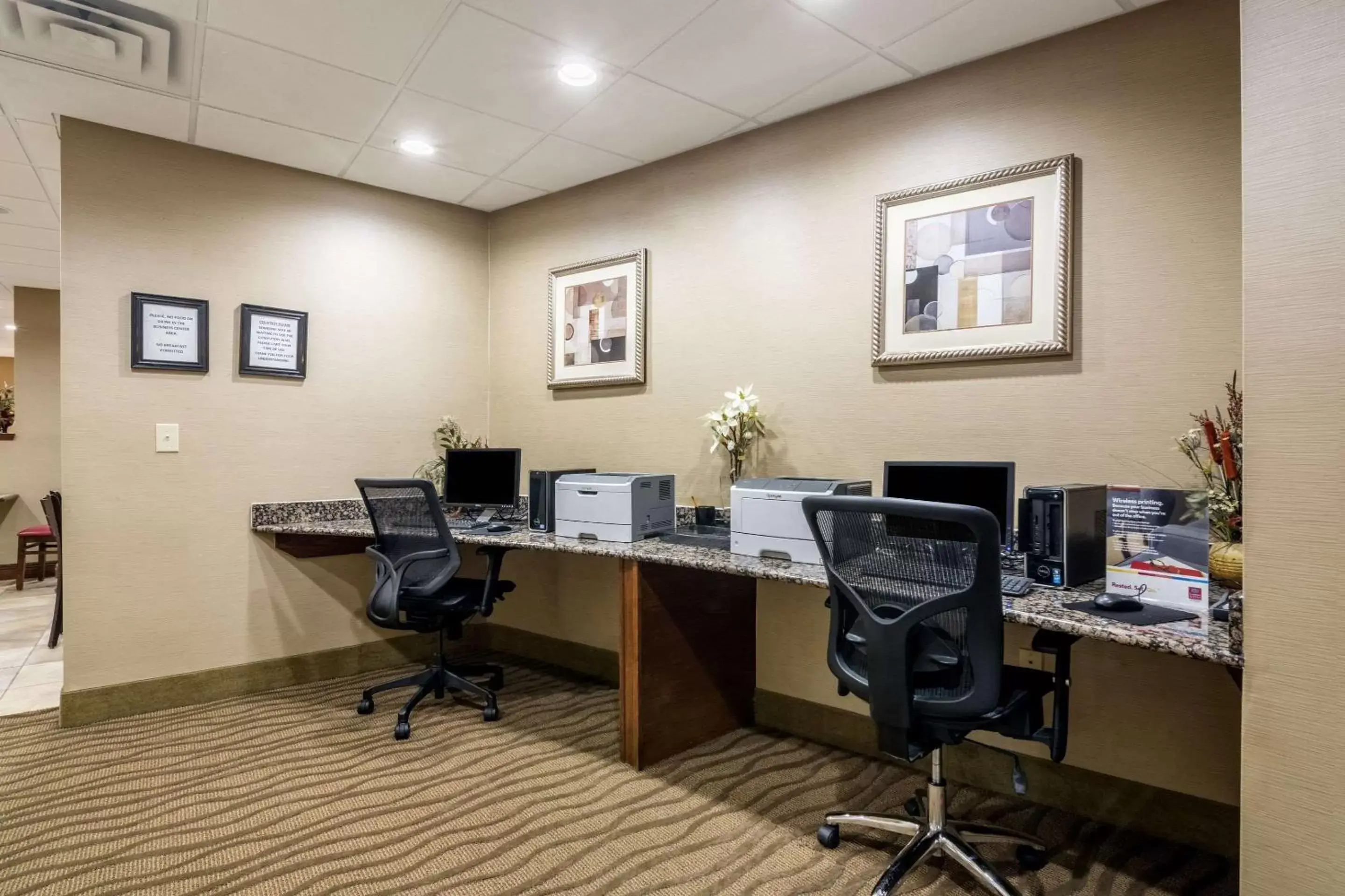 Business facilities in Comfort Suites
