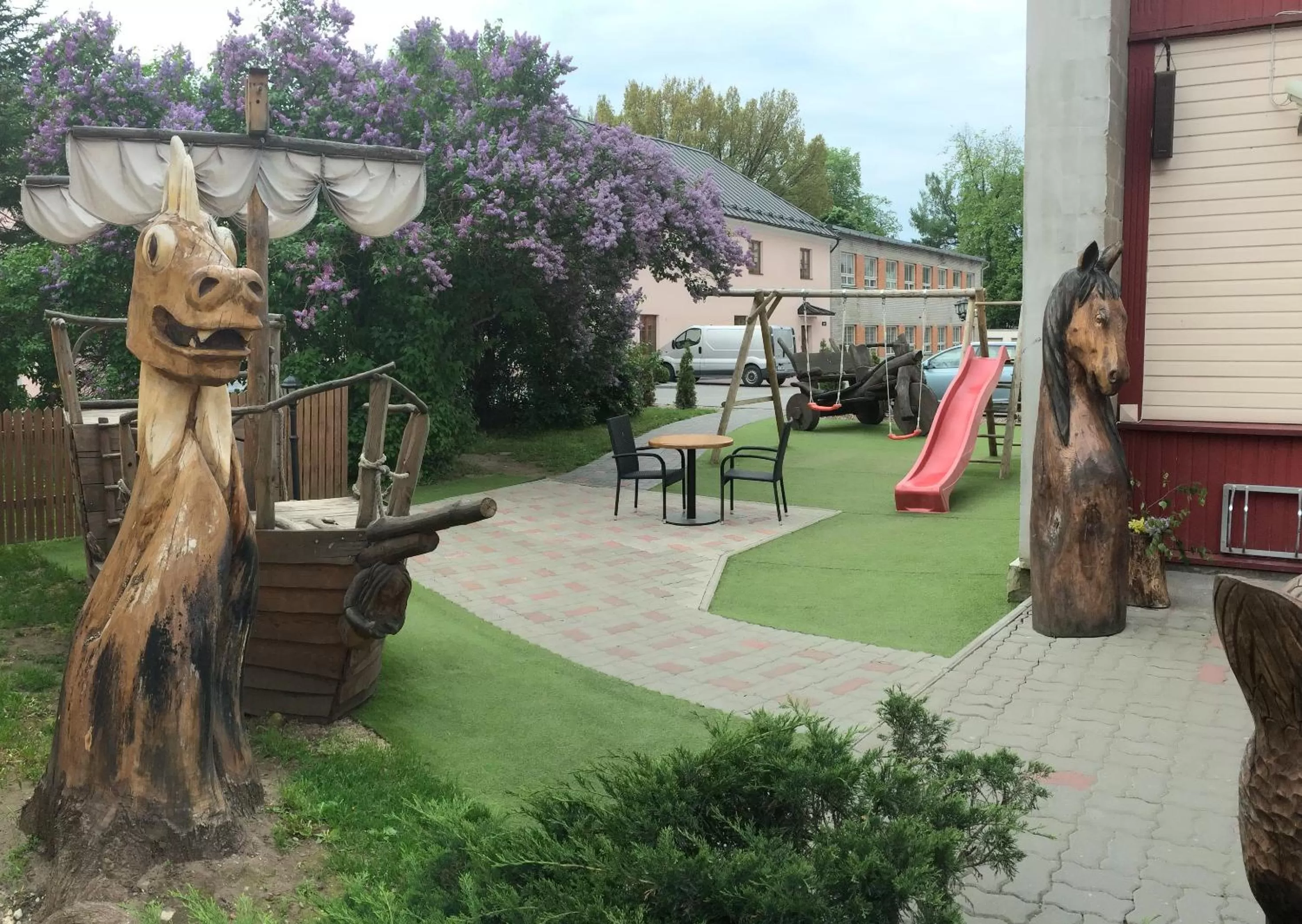 Area and facilities in Ränduri Guesthouse