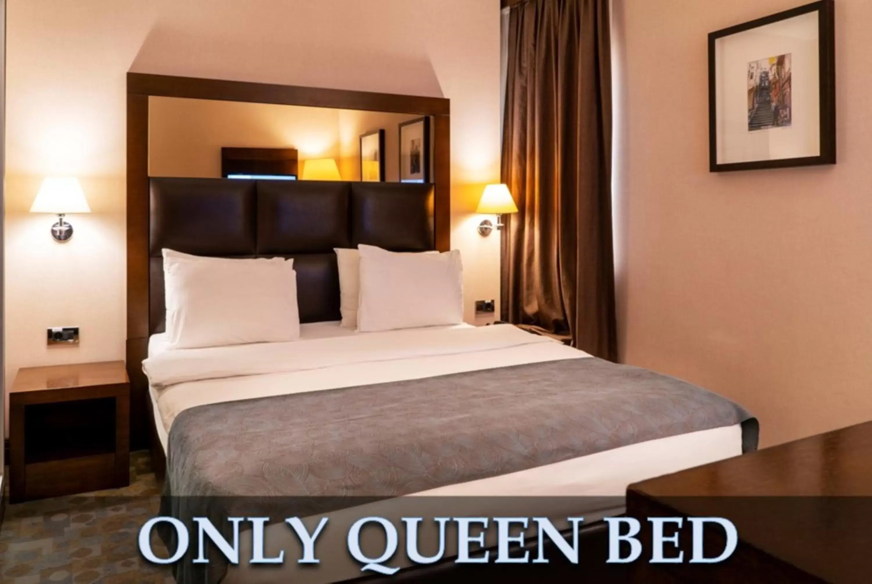 Bed in Midtown Hotel