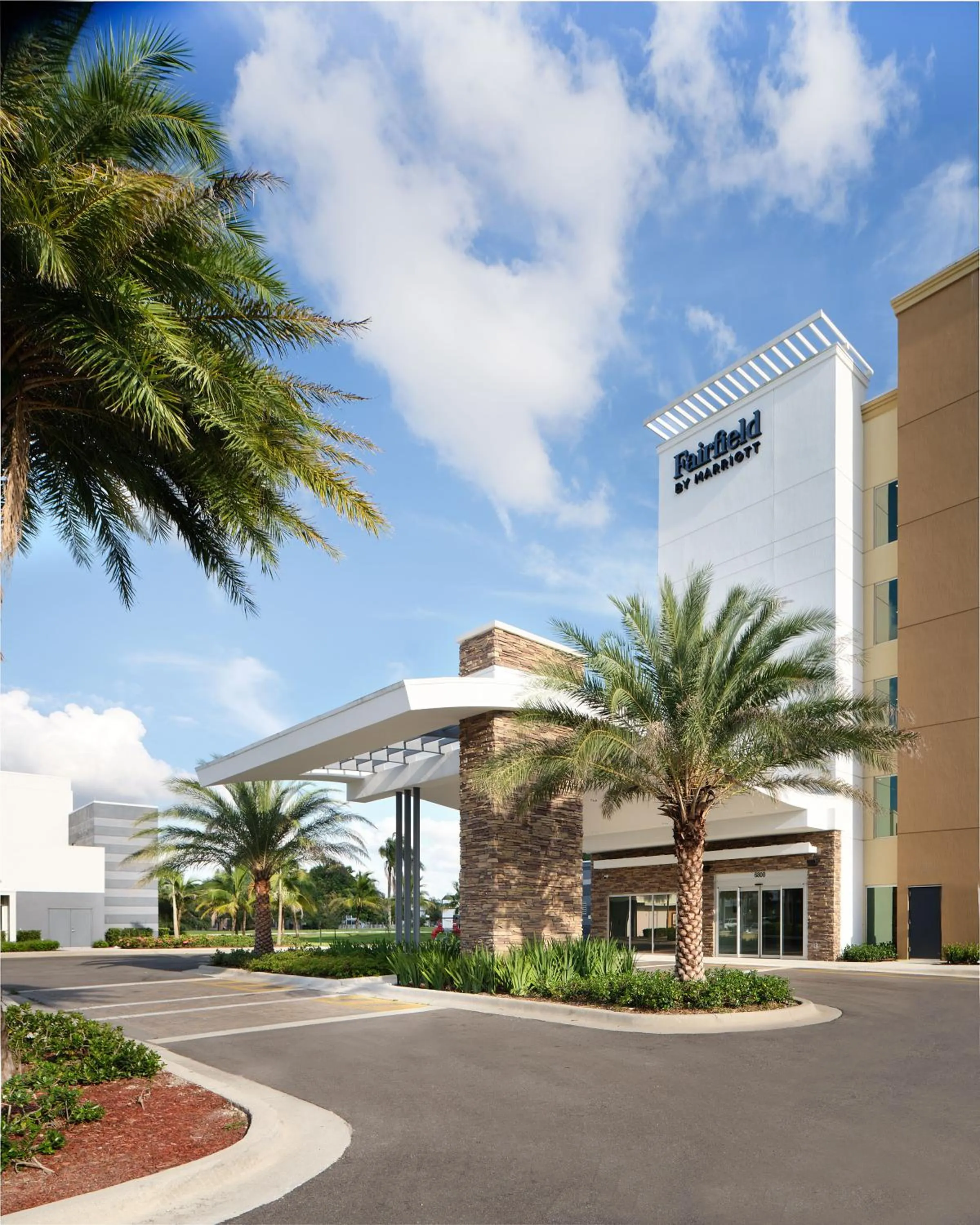 Property building in Fairfield Inn & Suites by Marriott Fort Lauderdale Northwest