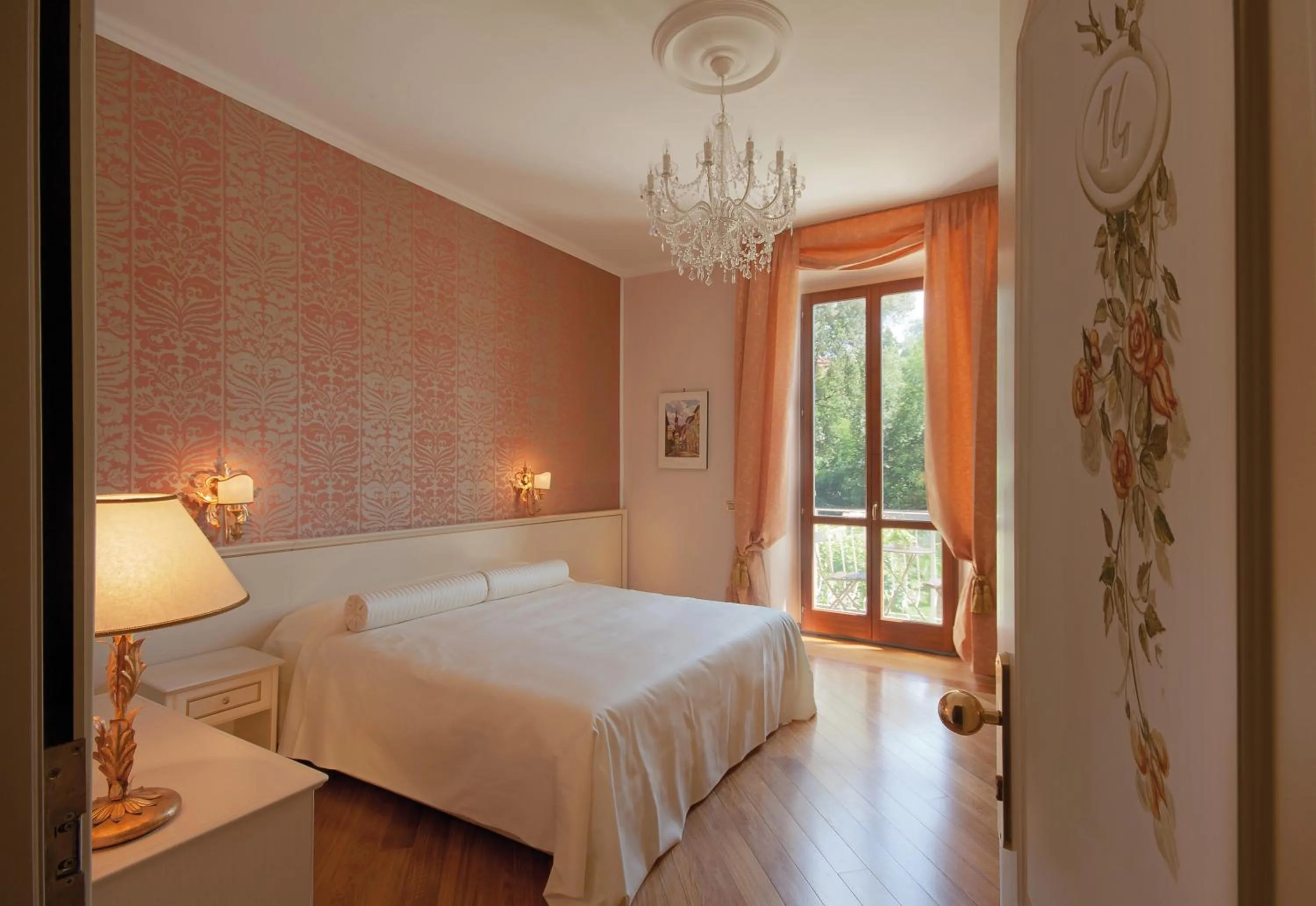 Photo of the whole room, Bed in Relais La Corte di Cloris