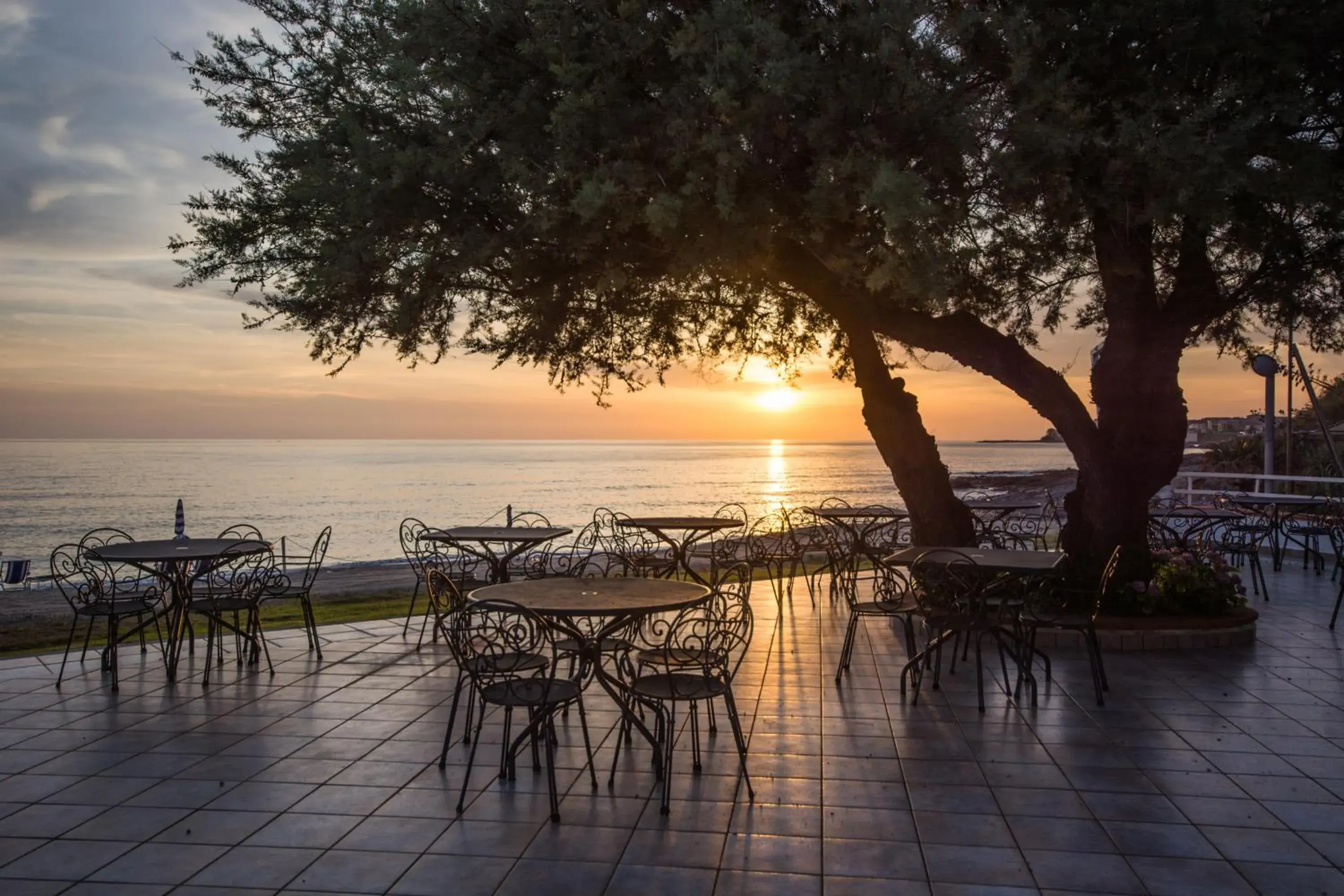 Seating area in Hotel Poseidon