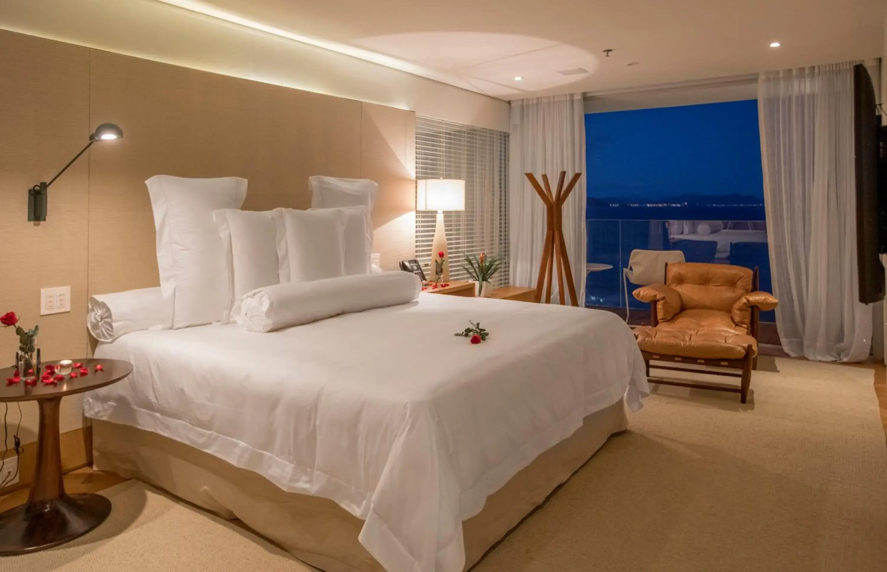 Bed in Emiliano Hotel Rio de Janeiro