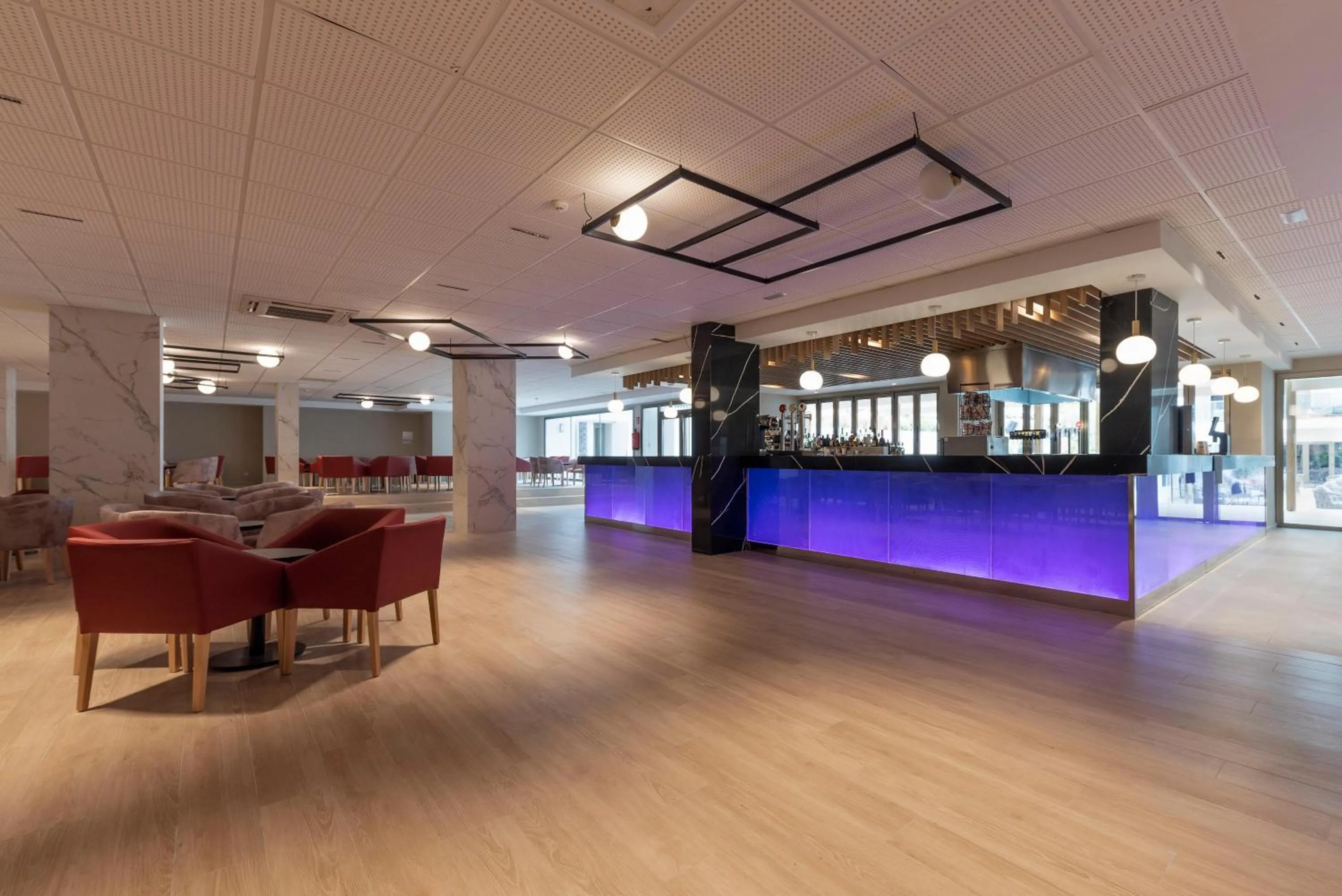 Lounge or bar in Hotel Best Delta