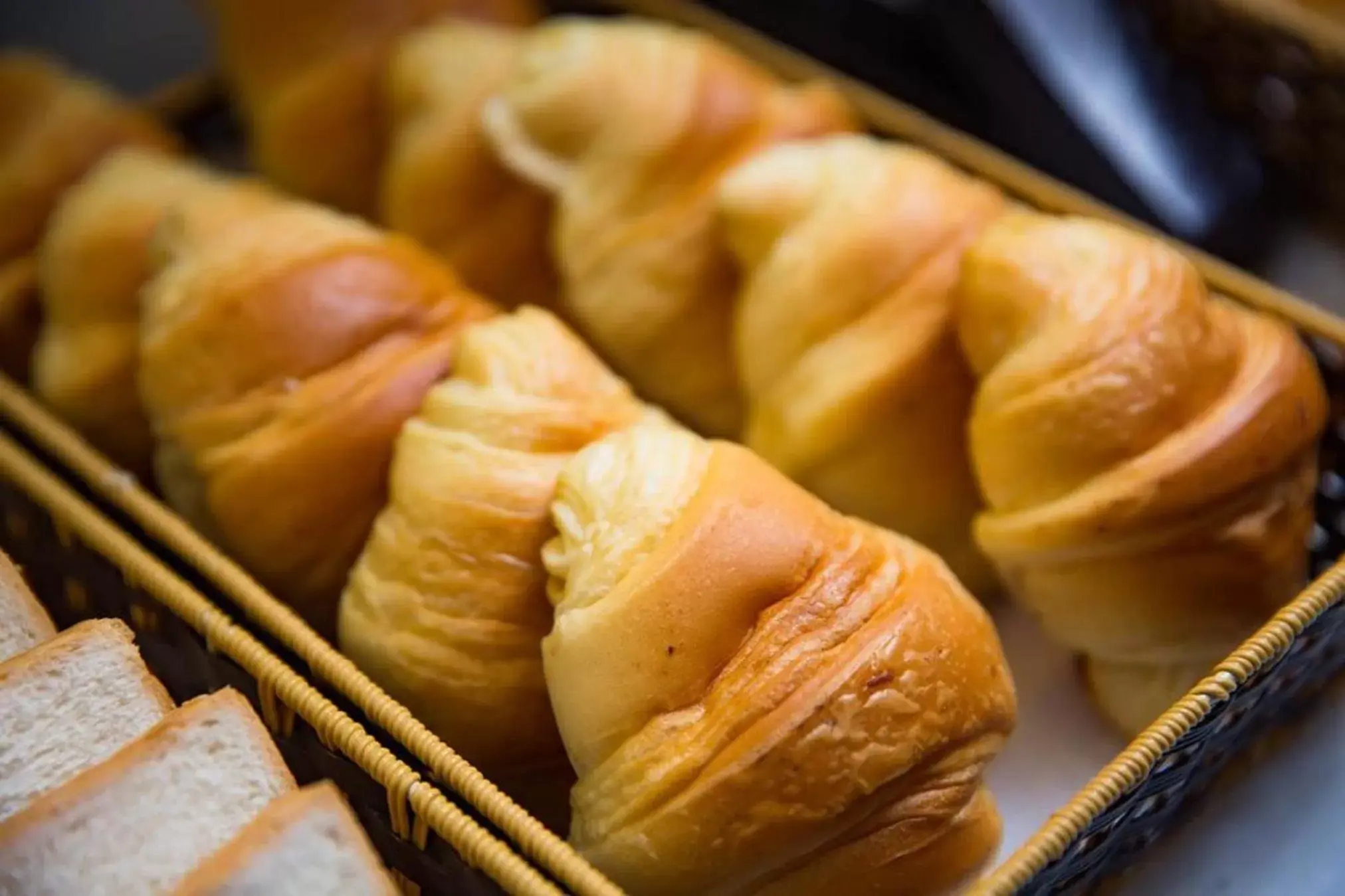 Continental breakfast, Food in Phoenix Legend Hotel