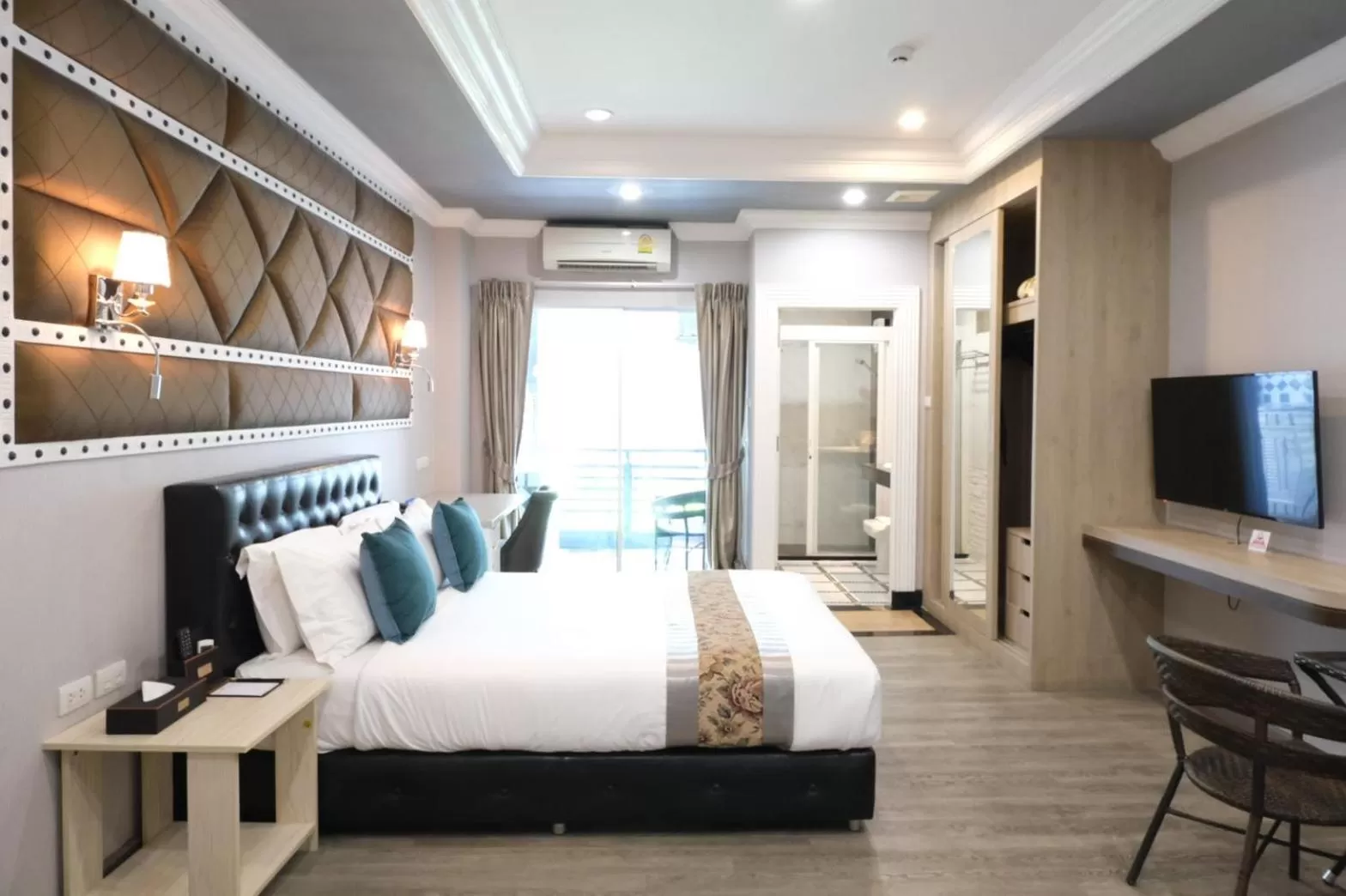 Photo of the whole room, Bed in KTK Pattaya Hotel & Residence