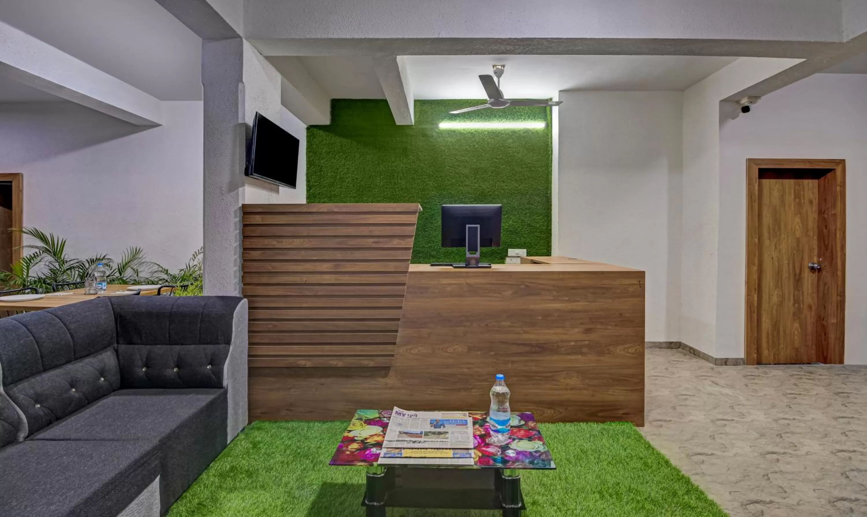 Seating area in Treebo Trend White House