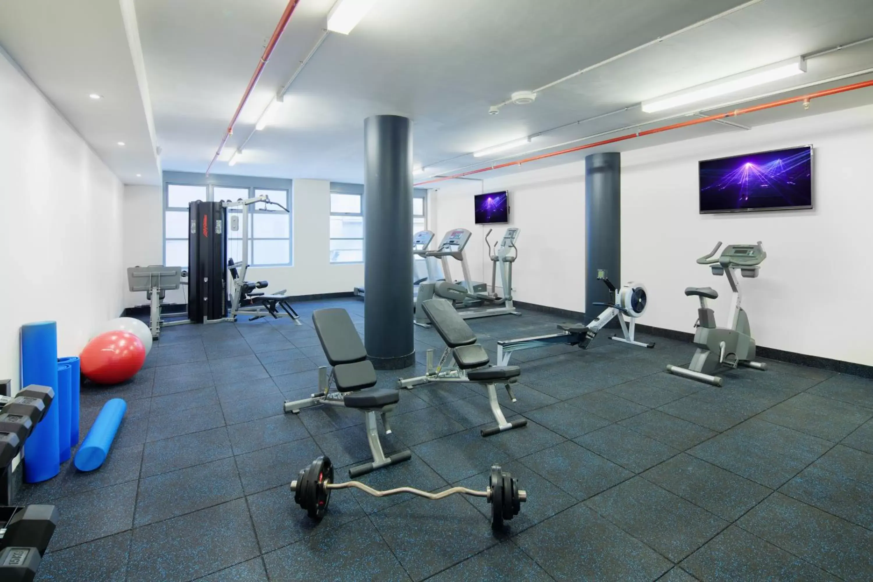 Fitness centre/facilities, Fitness Center/Facilities in Zara Tower – Luxury Suites and Apartments