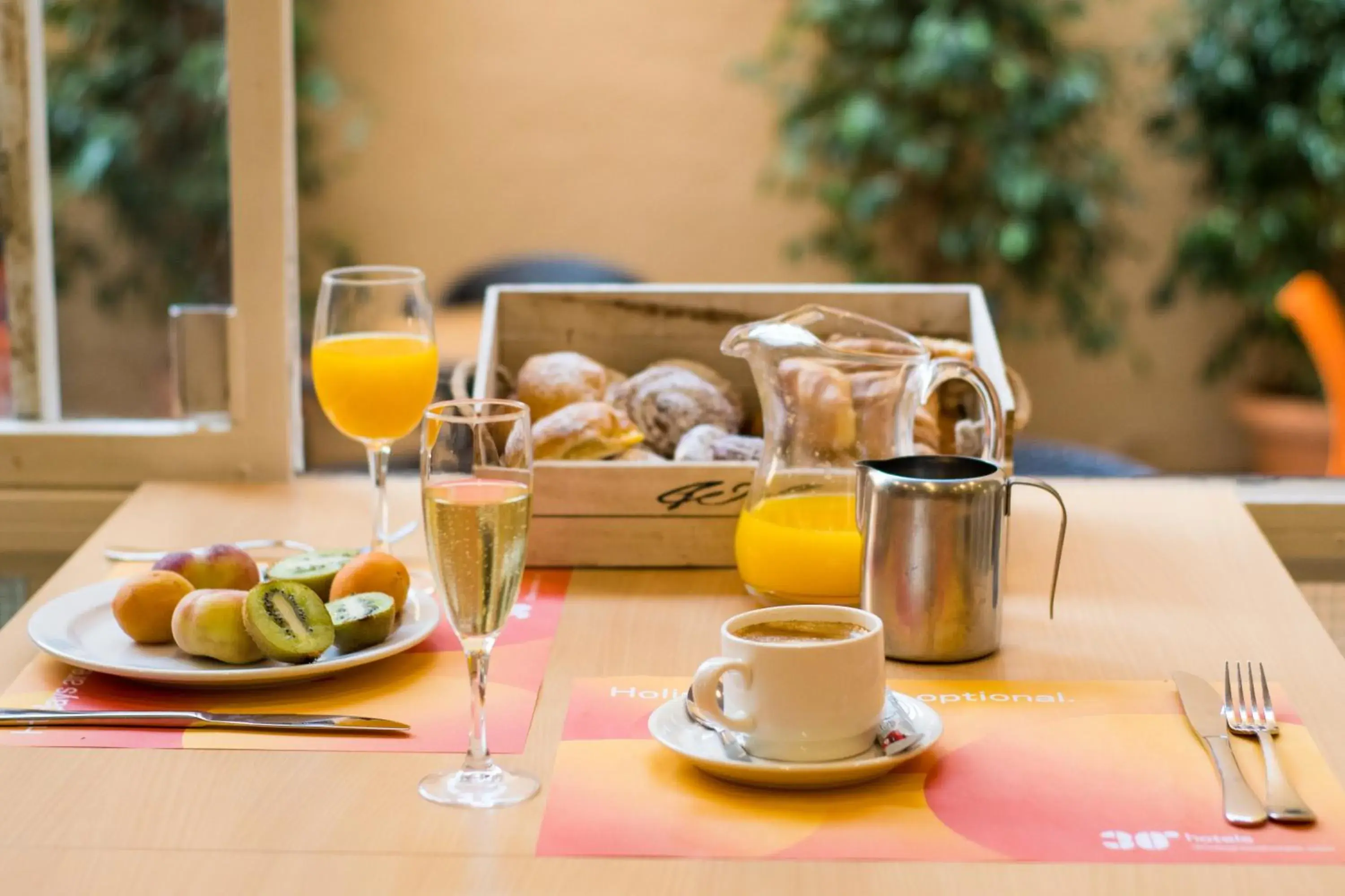 Breakfast in 30 Degrees - Hotel Espanya Calella
