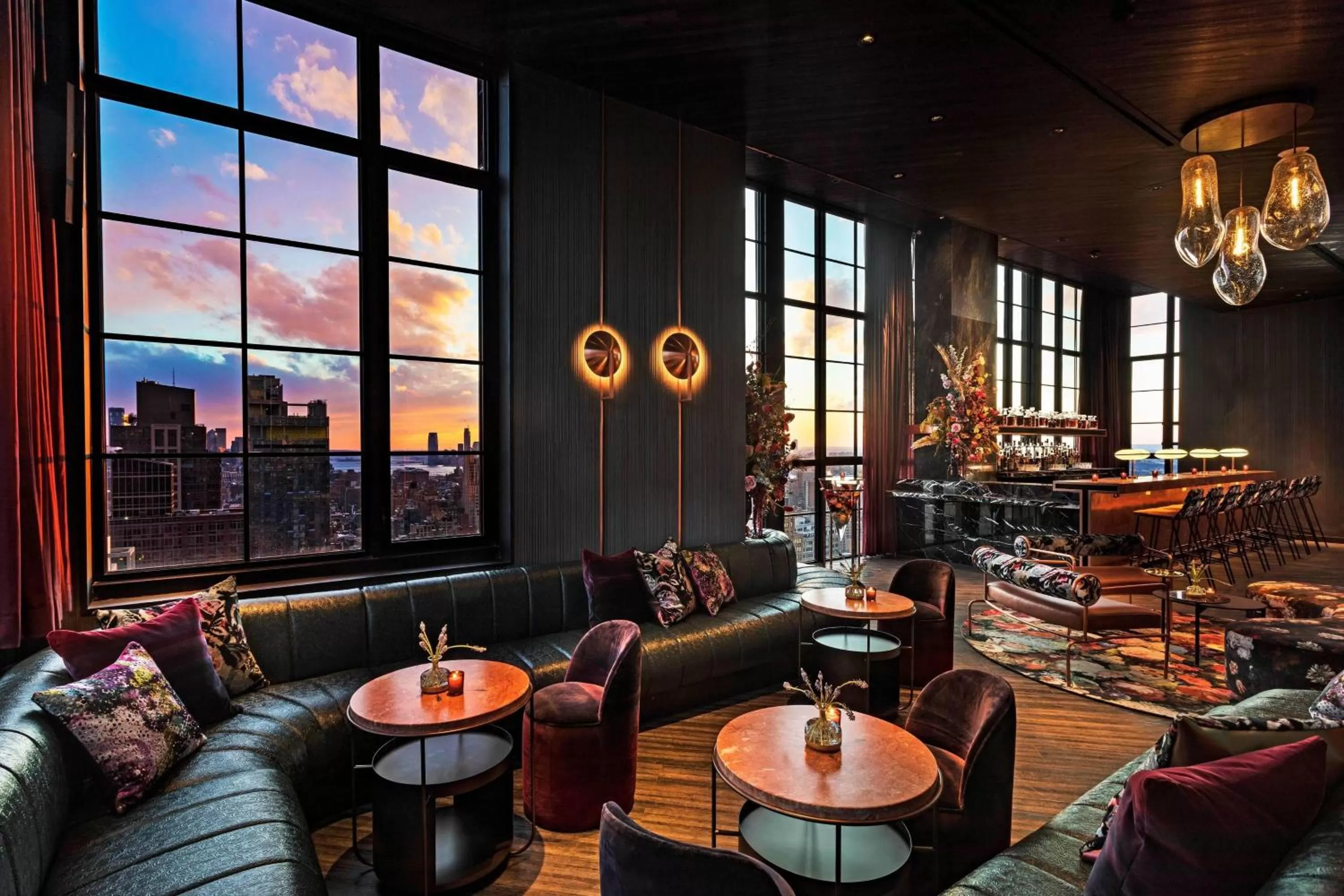 Restaurant/places to eat in Moxy NYC Chelsea